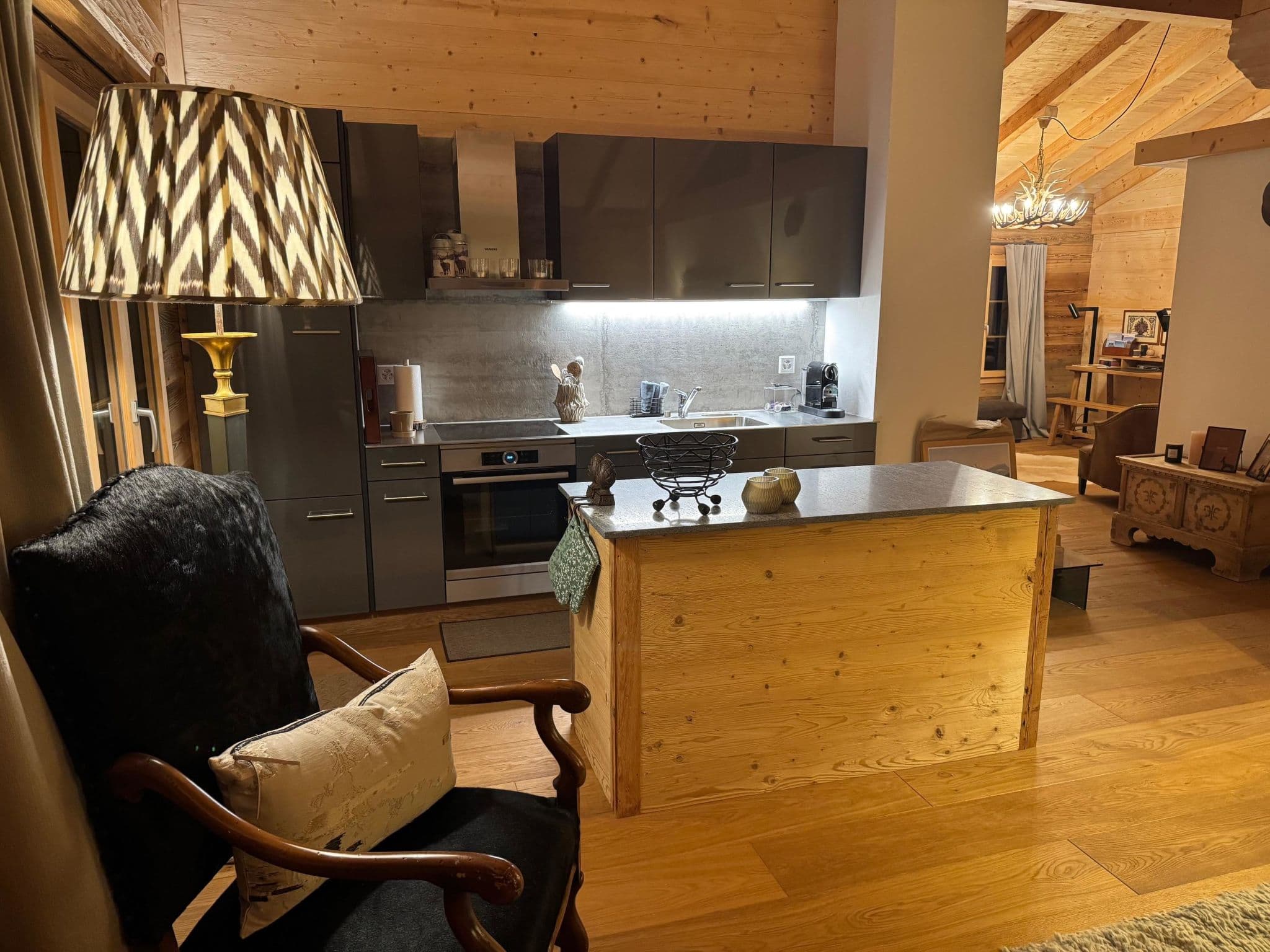 Gallery Image 14