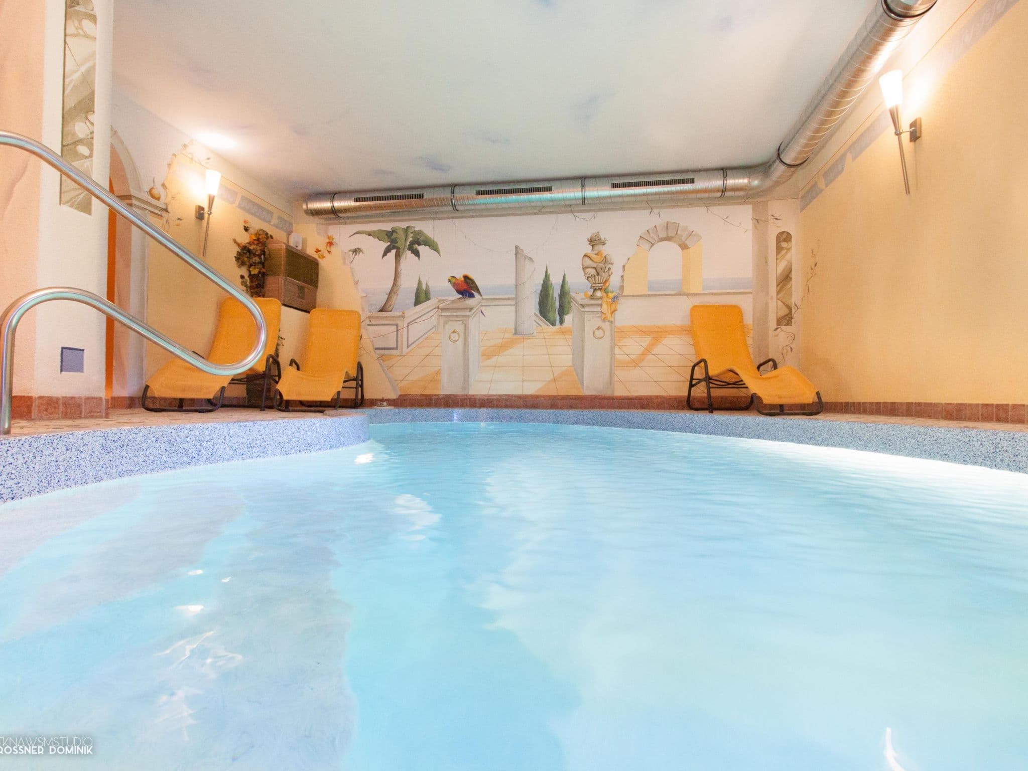 Pool Indoor