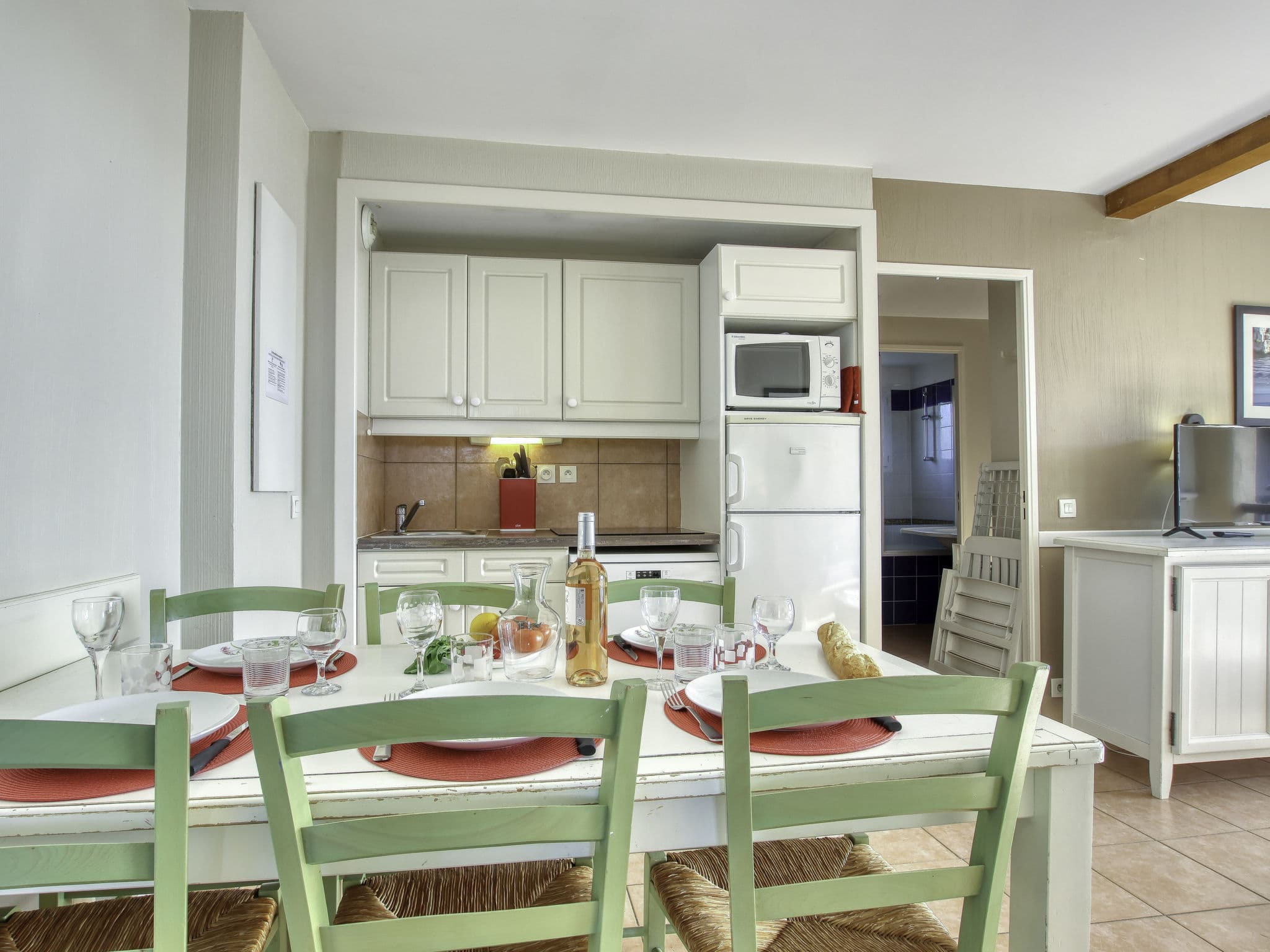 Kitchen / Dining Room