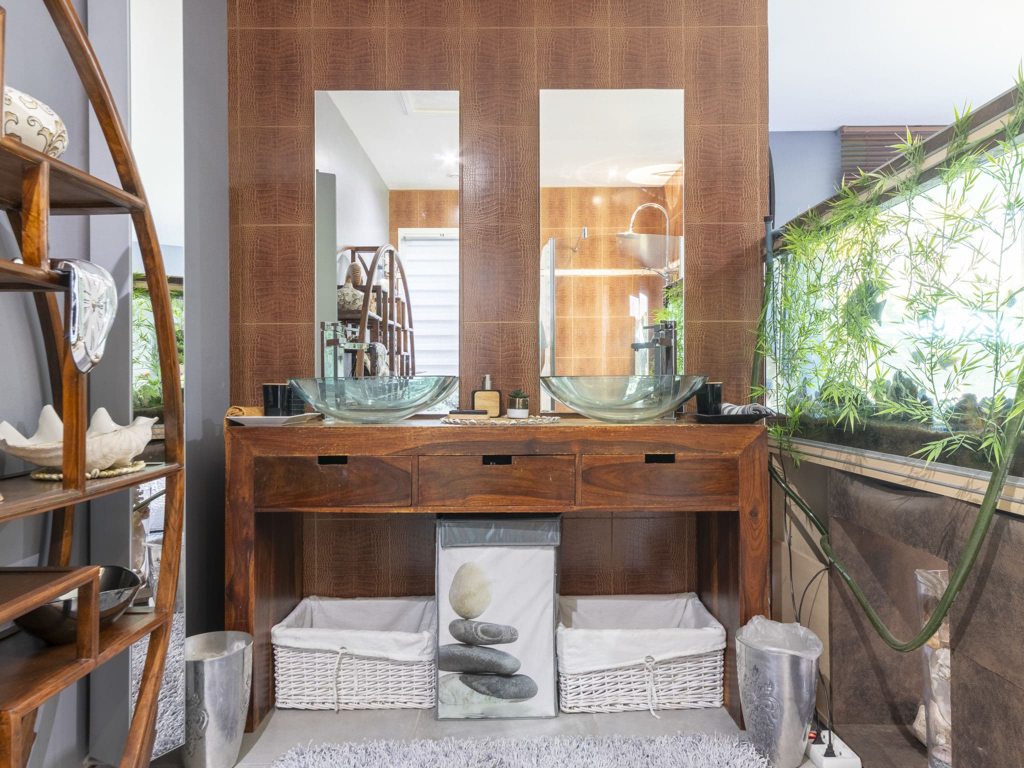 Bathroom / Wellness