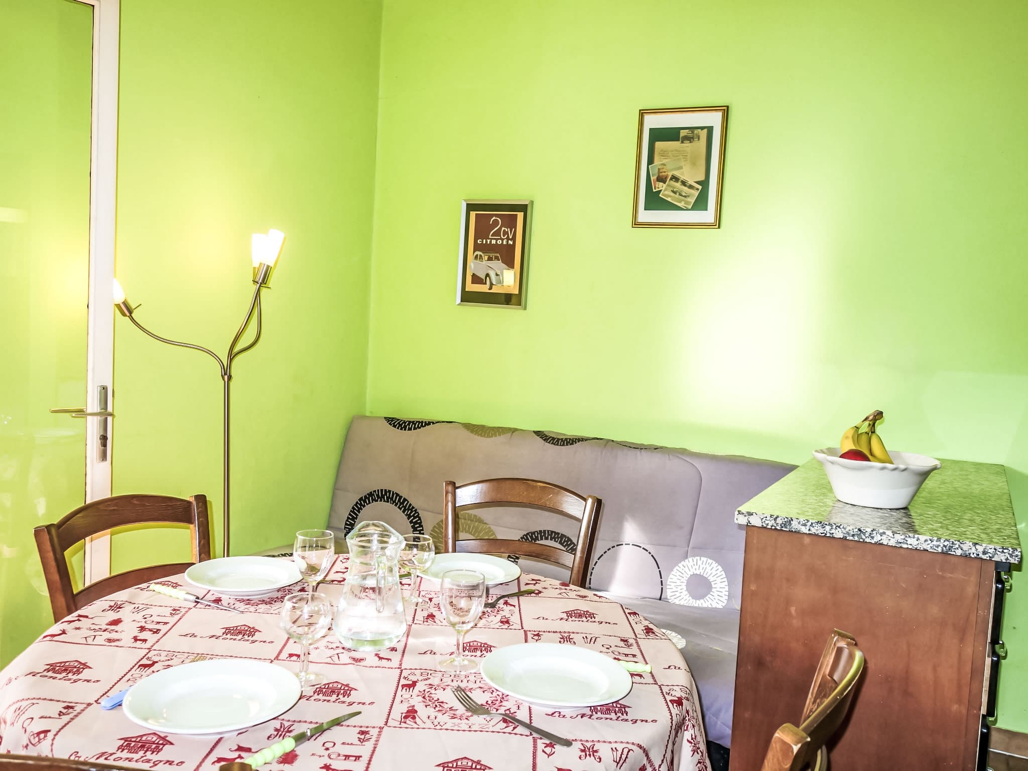 Kitchen / Dining Room