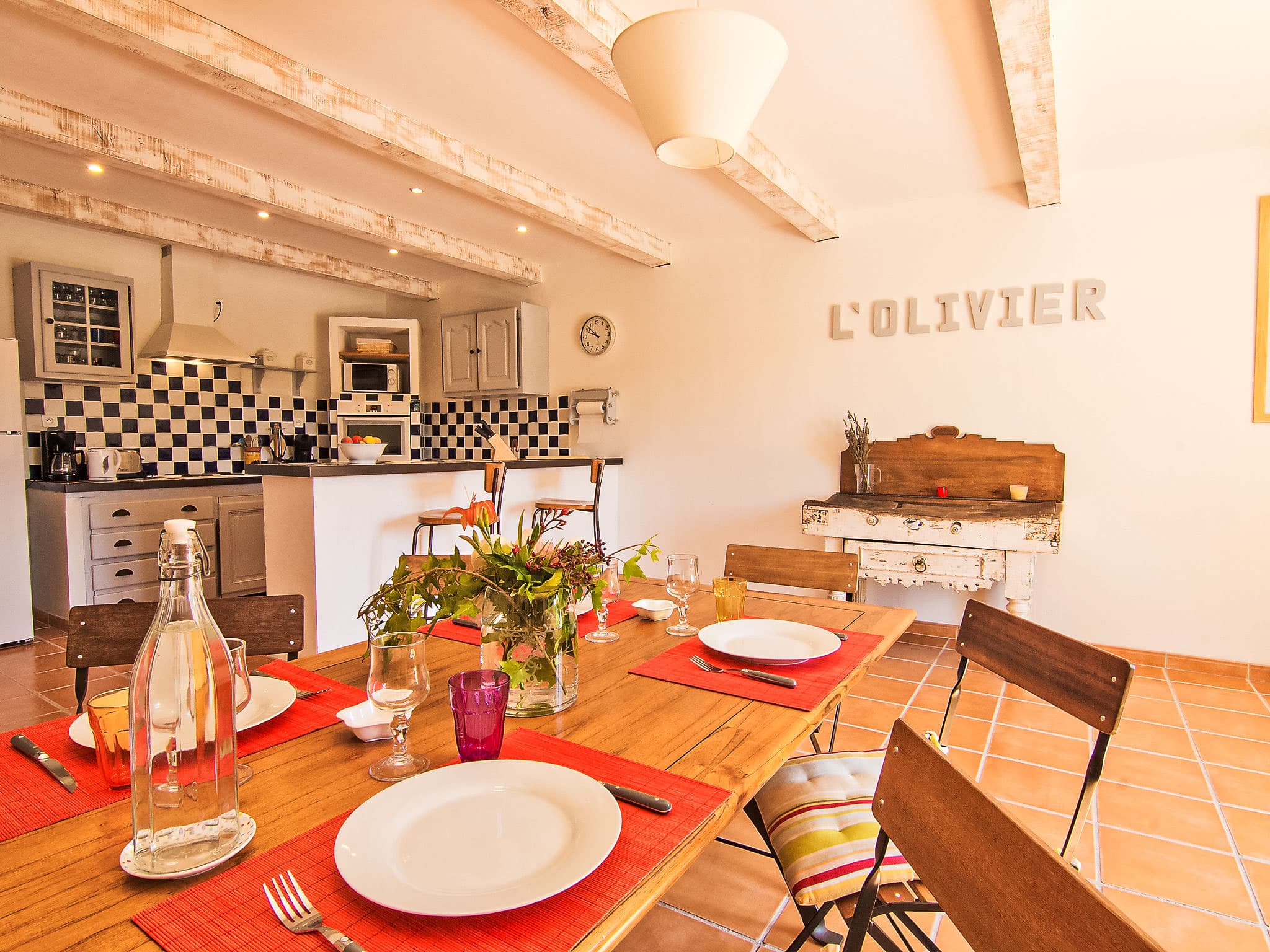Kitchen / Dining Room