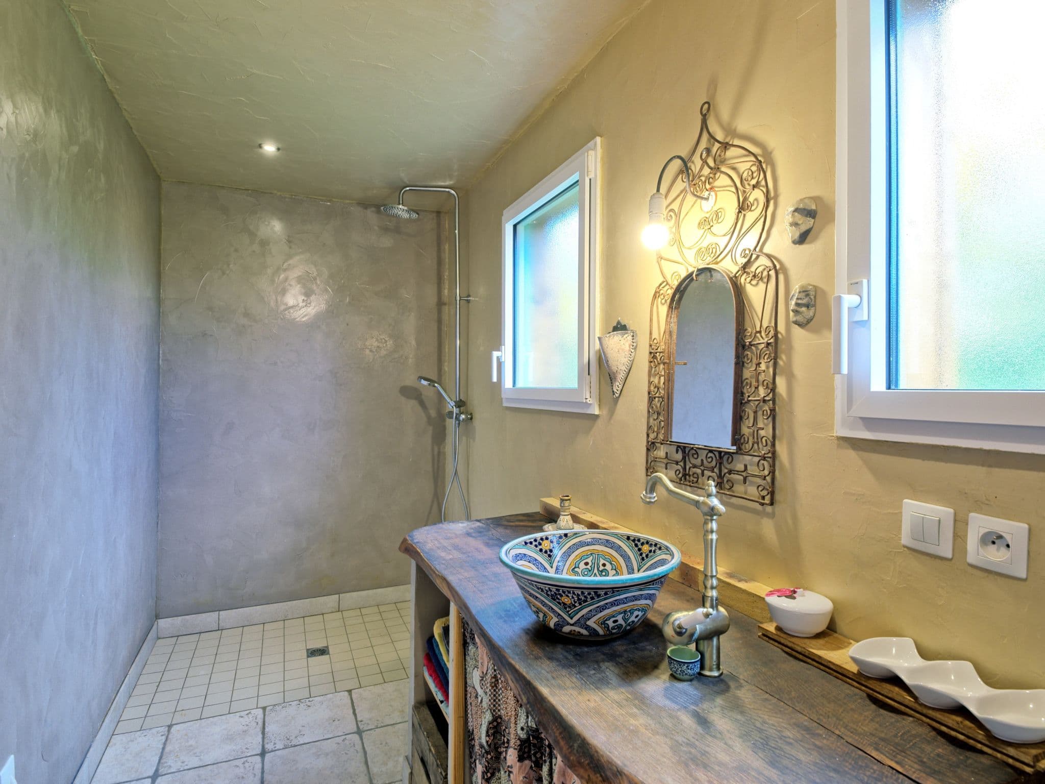 Bathroom / Wellness