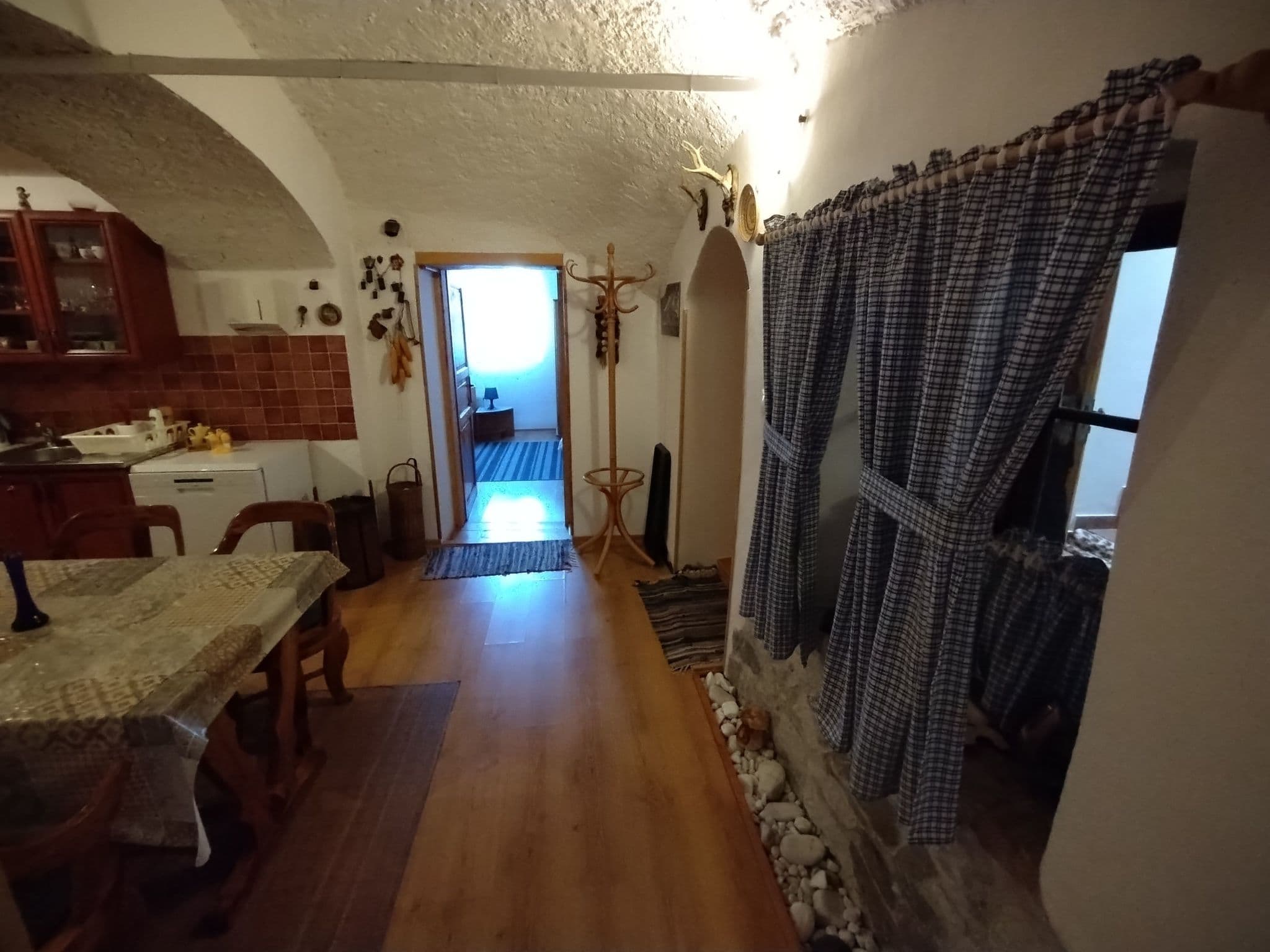 Gallery Image 19
