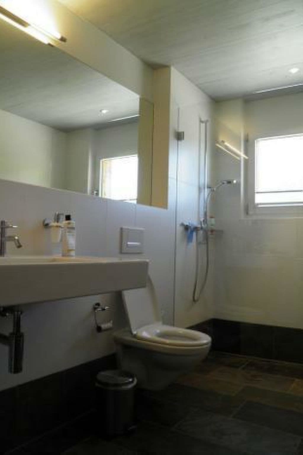 Gallery Image 14