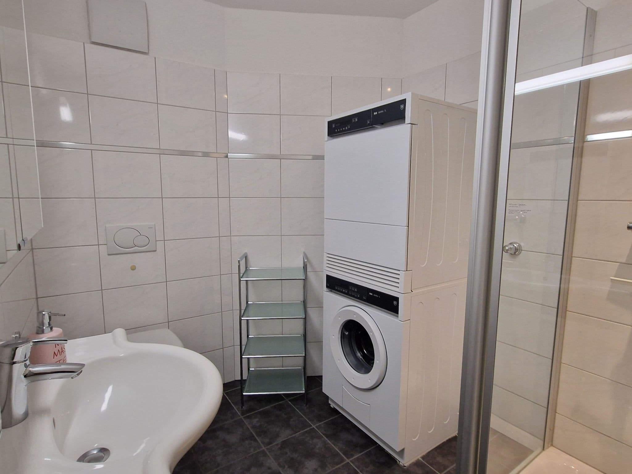 Gallery Image 20