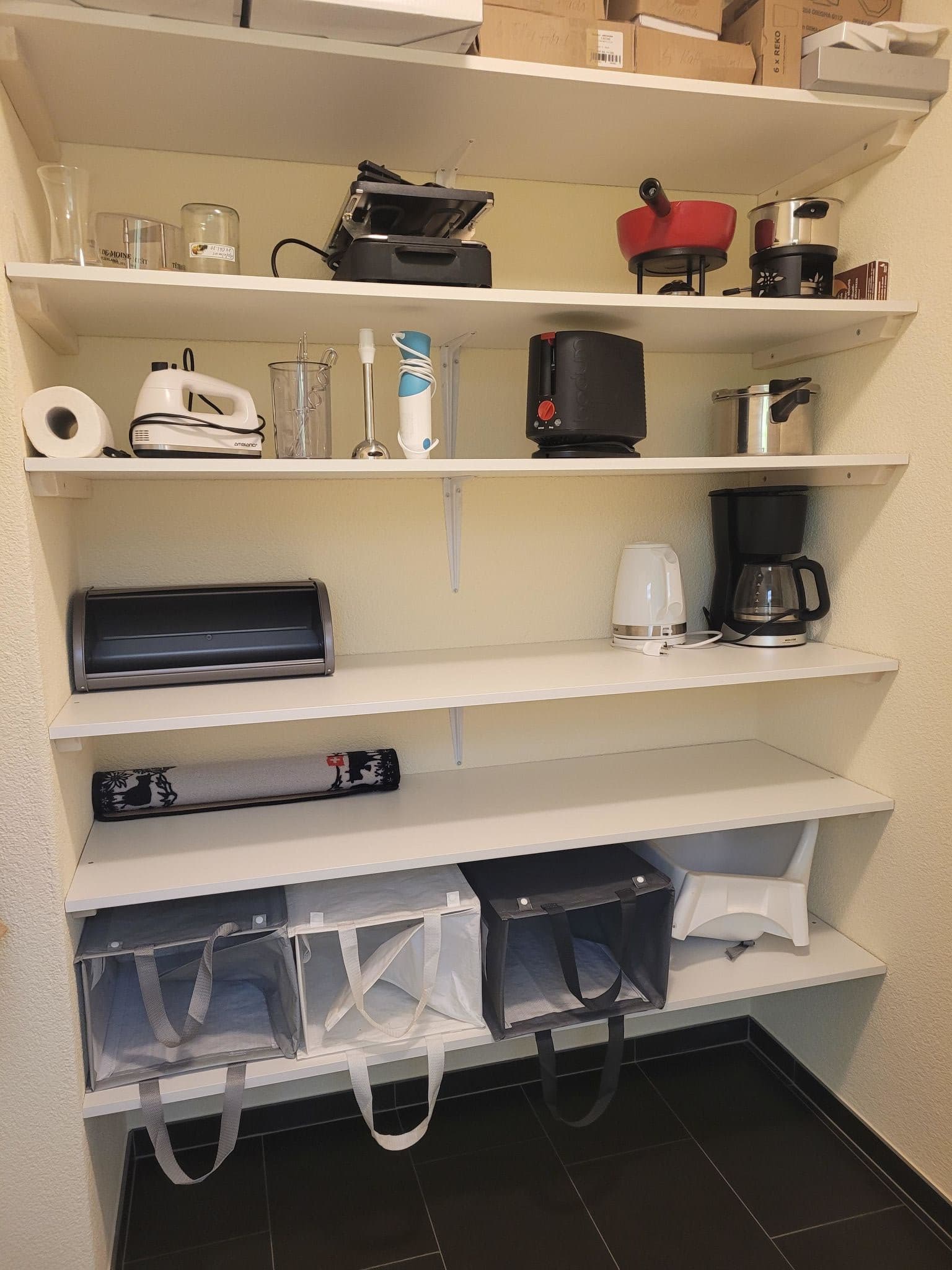 Gallery Image 16