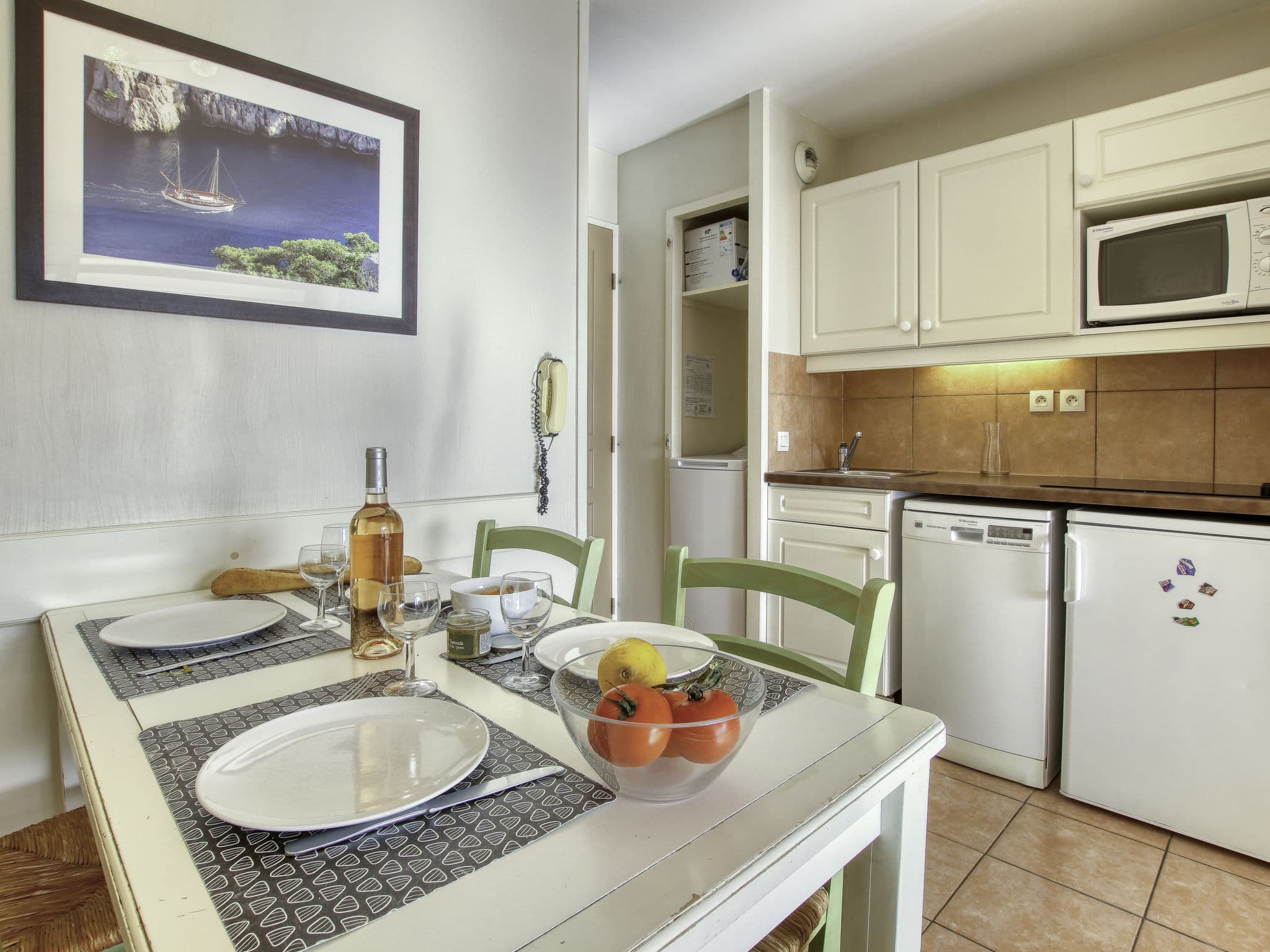 Kitchen / Dining Room