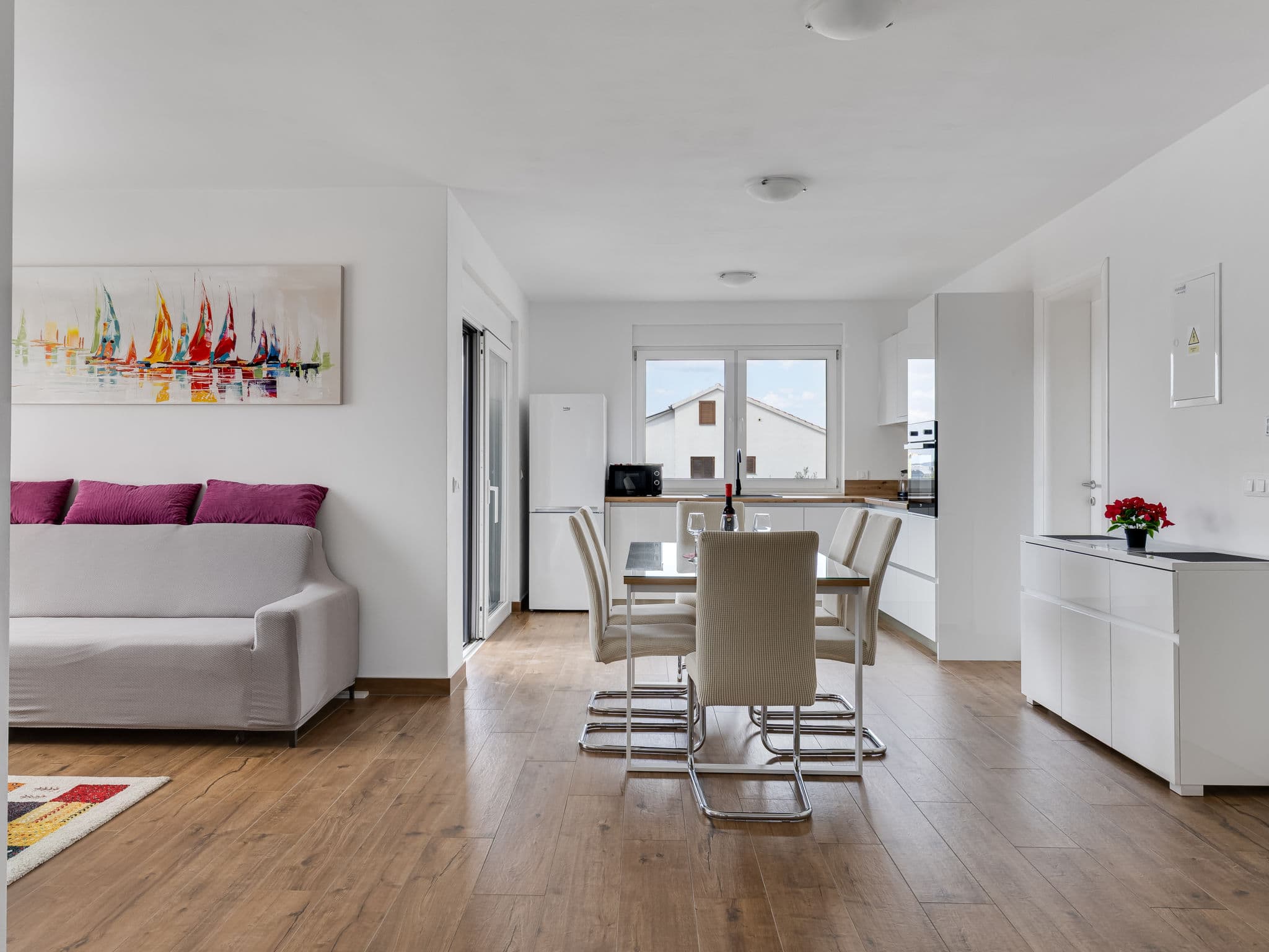 Kitchen / Dining Room