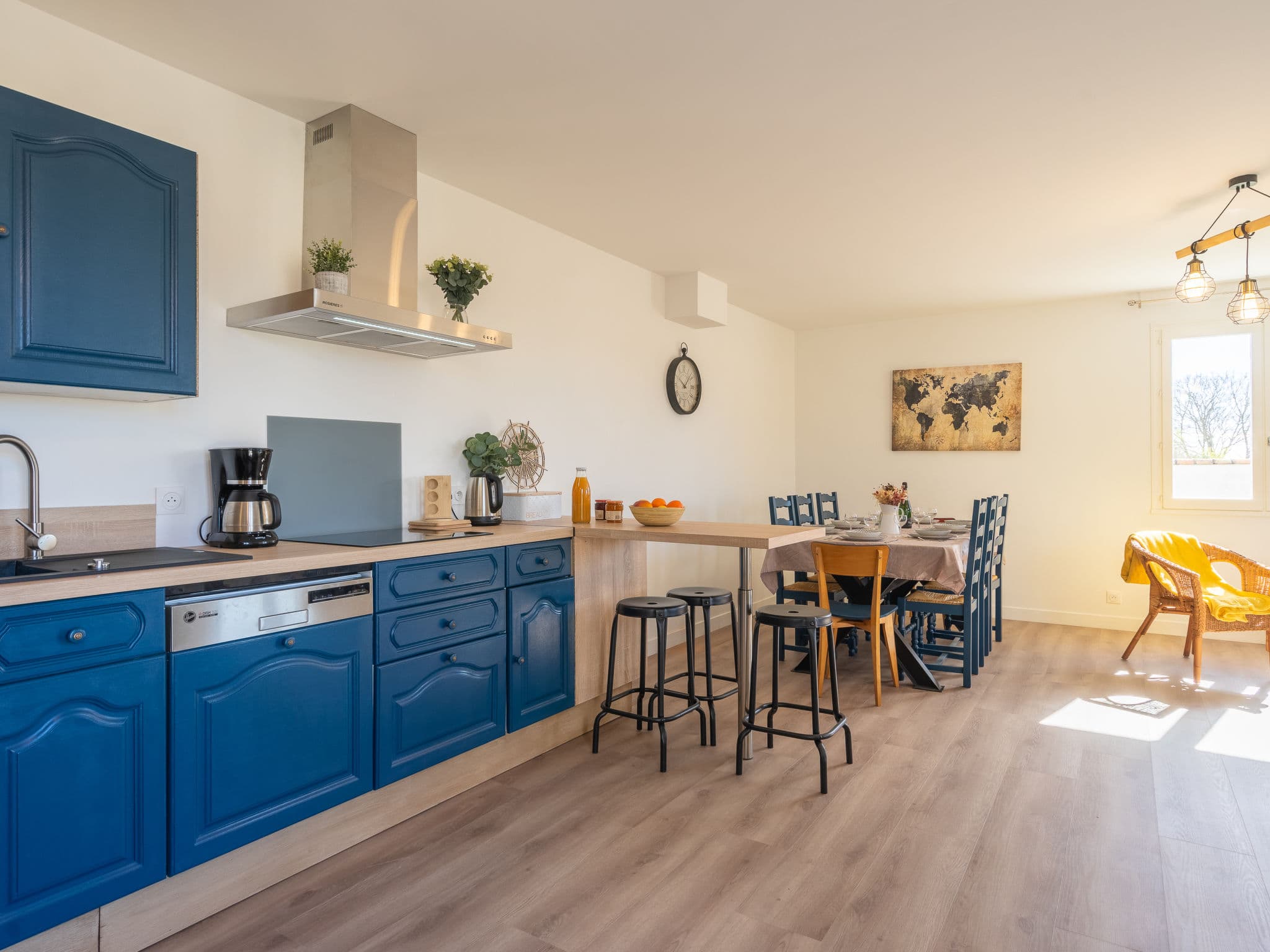 Kitchen / Dining Room