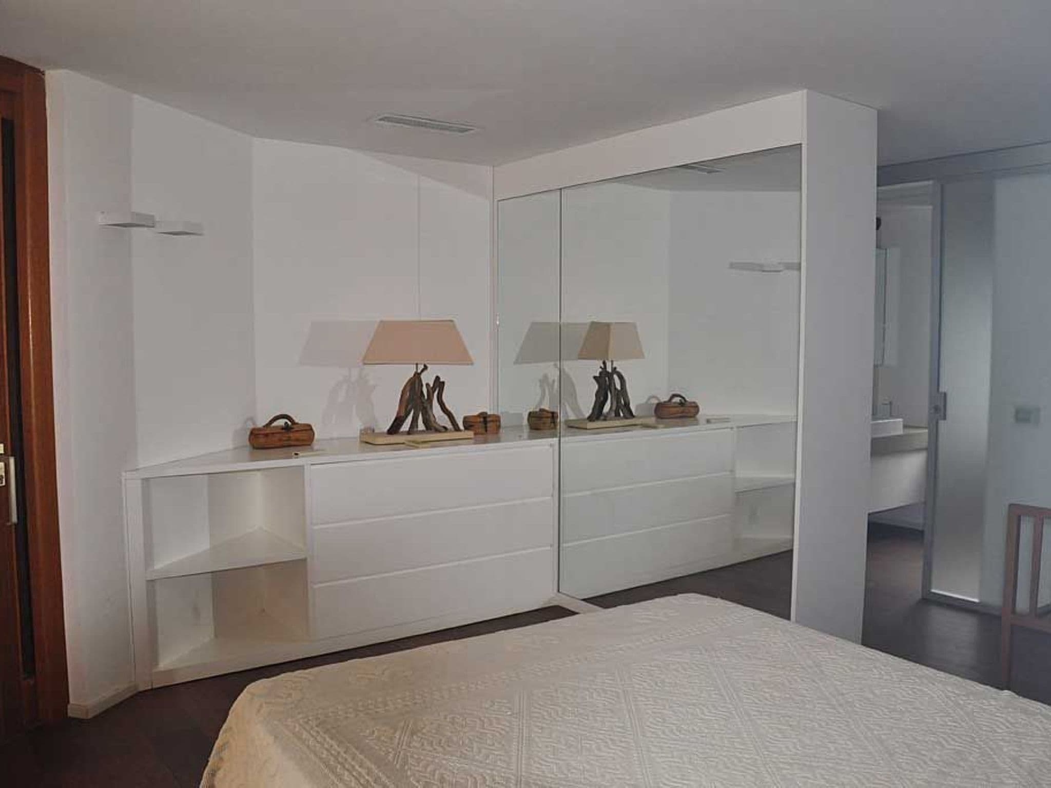 Gallery Image 21
