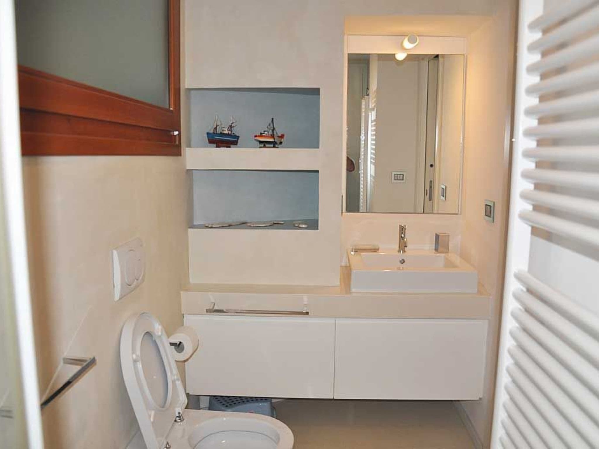 Gallery Image 29