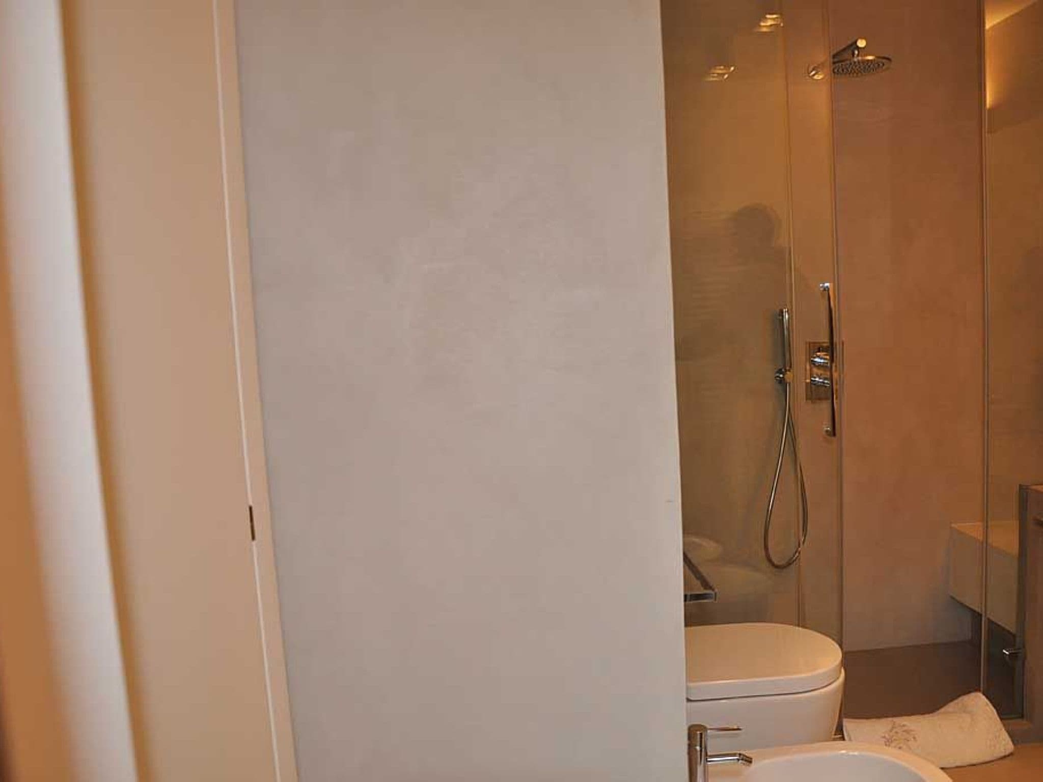 Gallery Image 33
