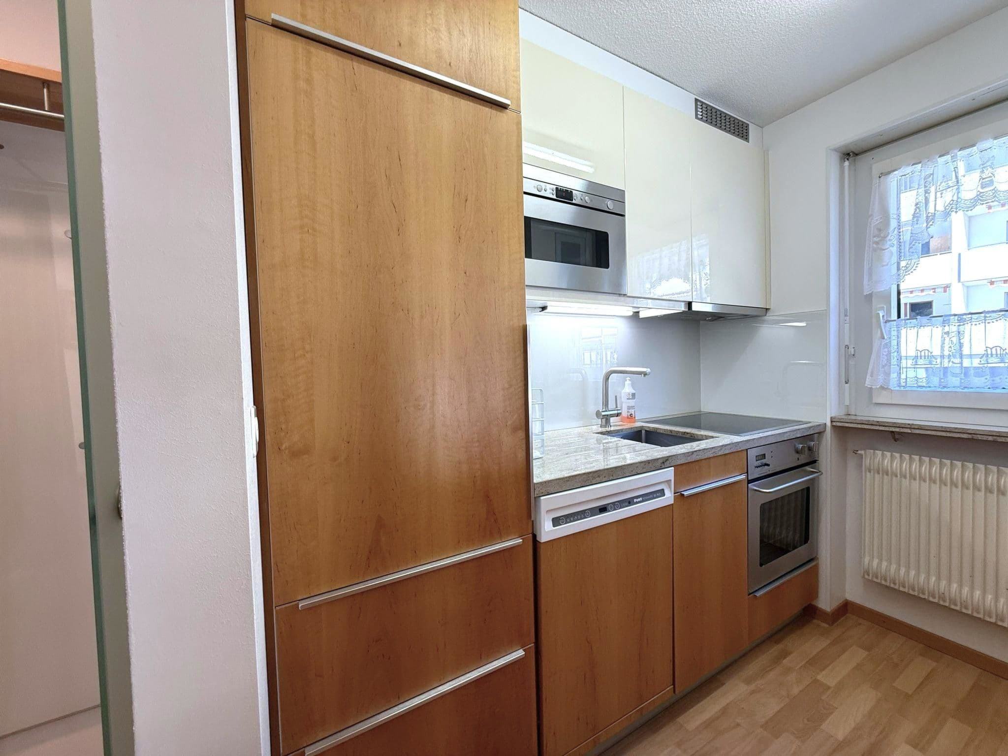 Gallery Image 14
