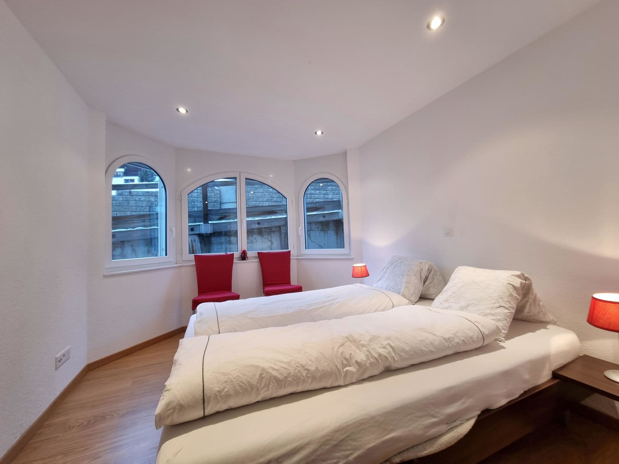 Gallery Image 16
