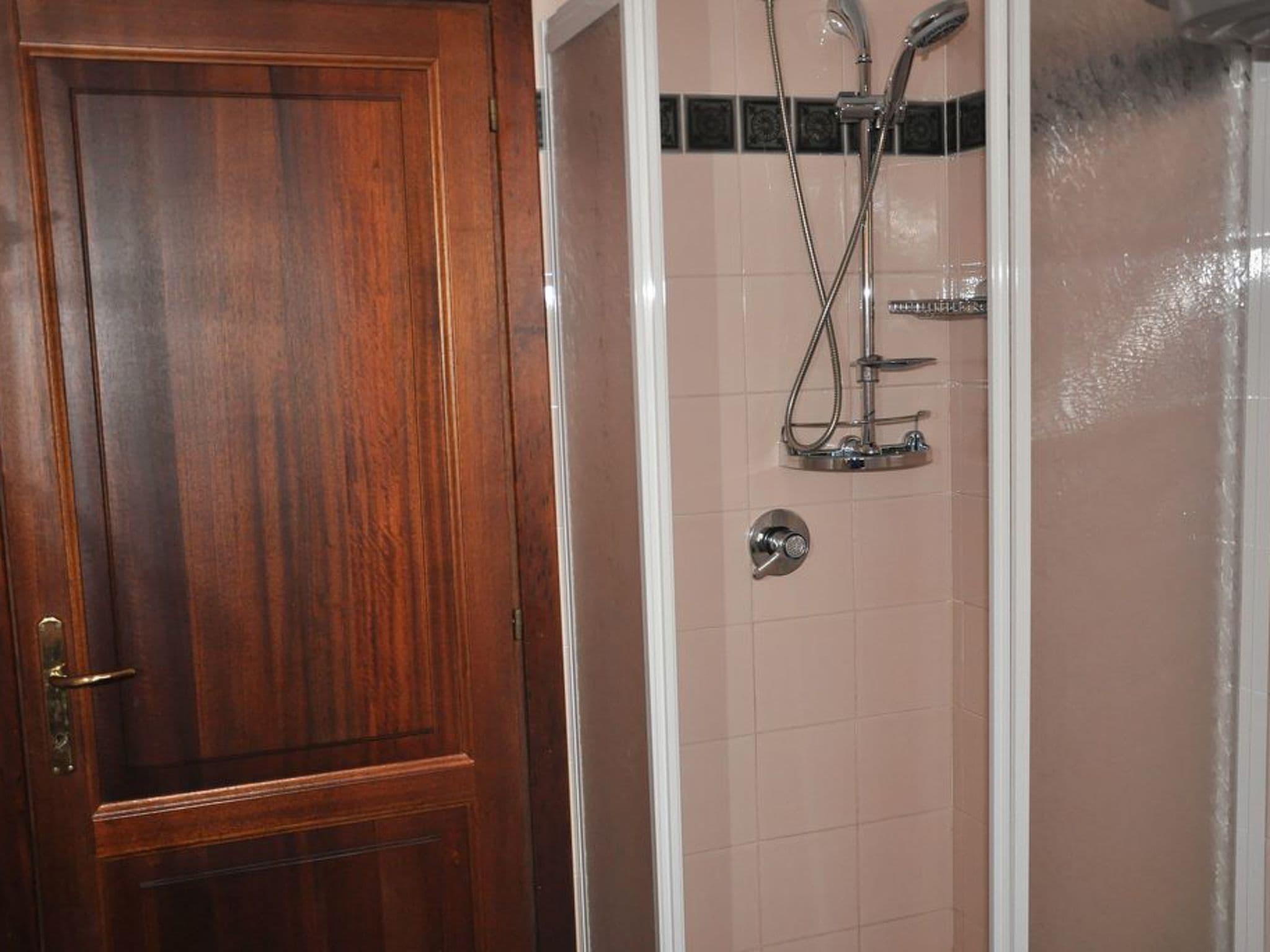 Gallery Image 23