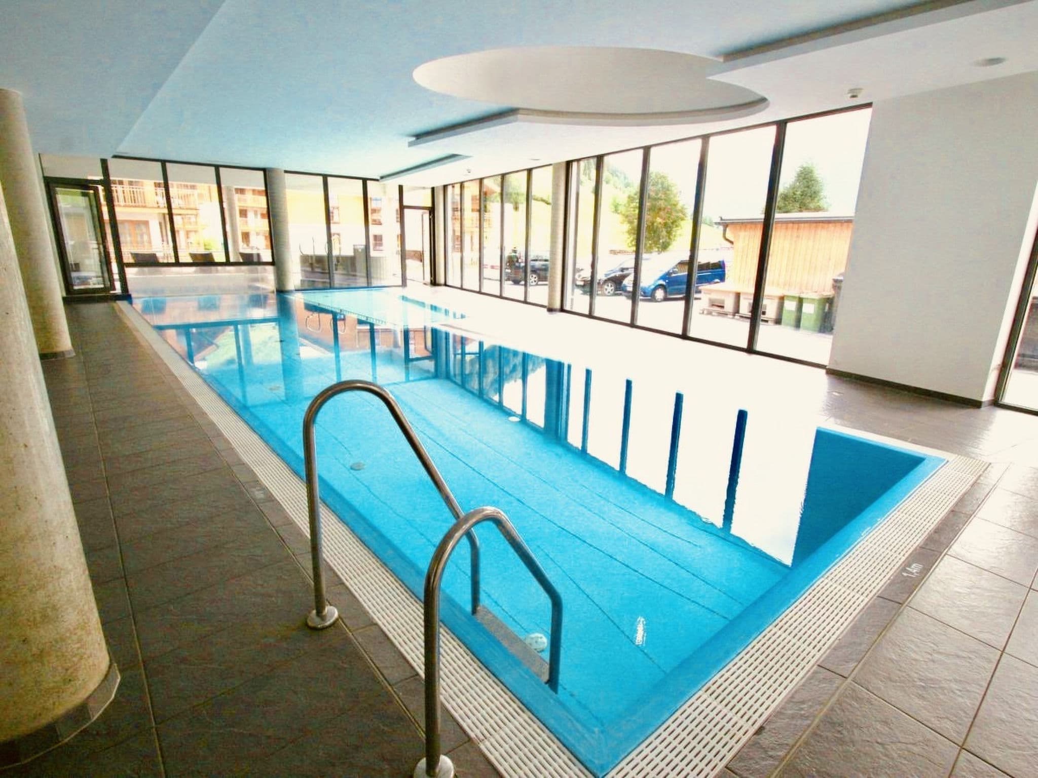 Pool Indoor