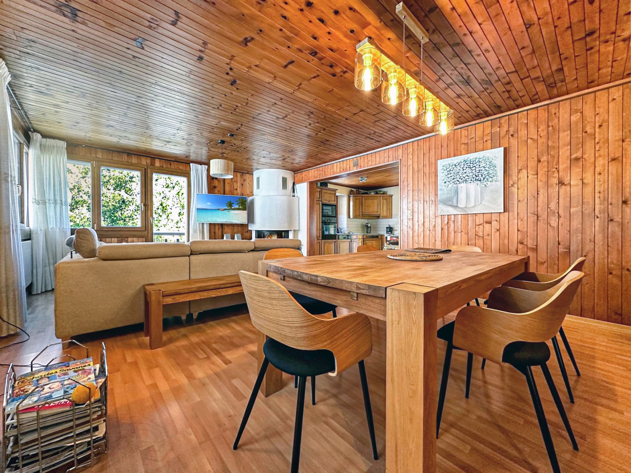 Kitchen / Dining Room
