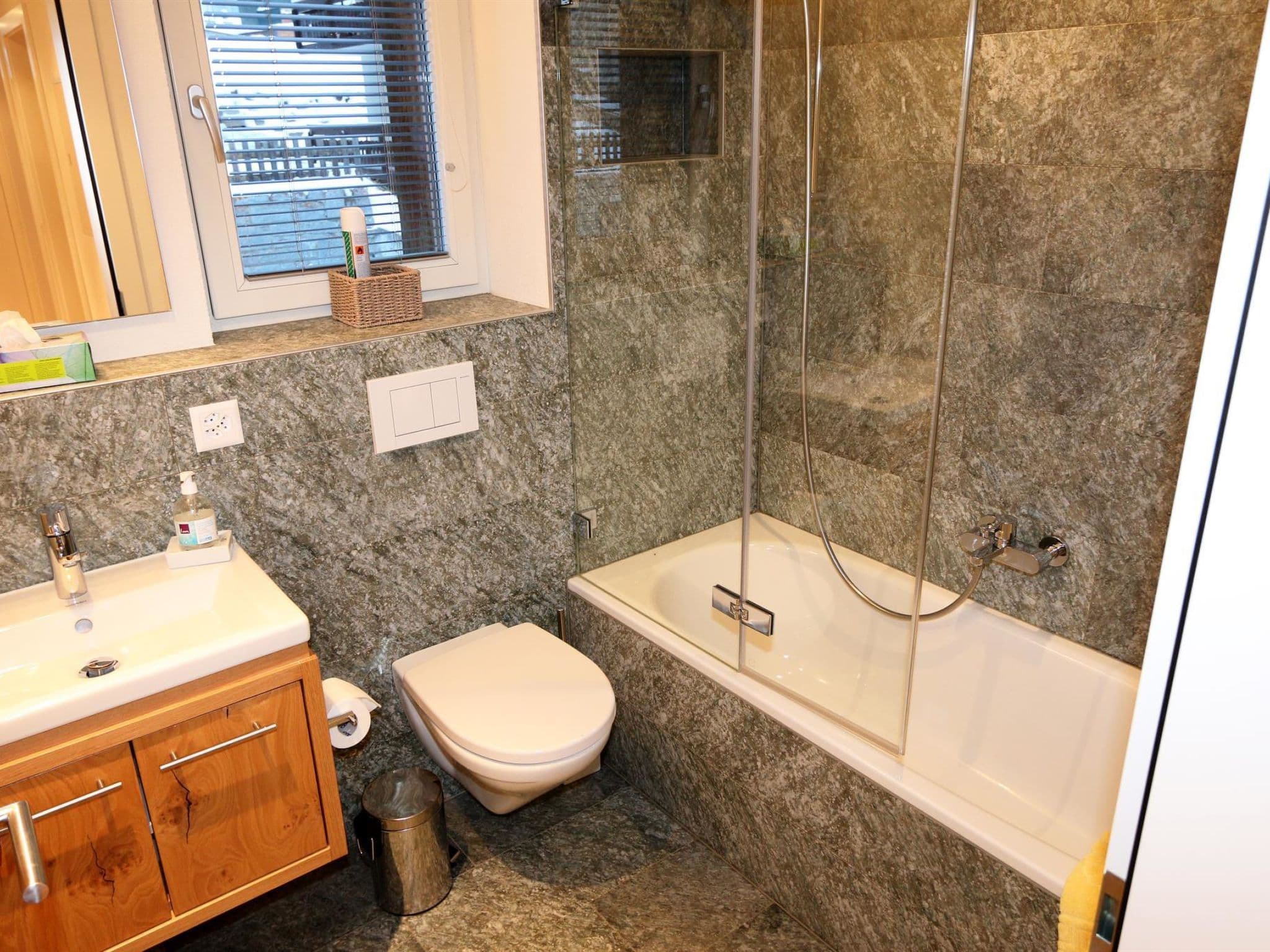 Gallery Image 21