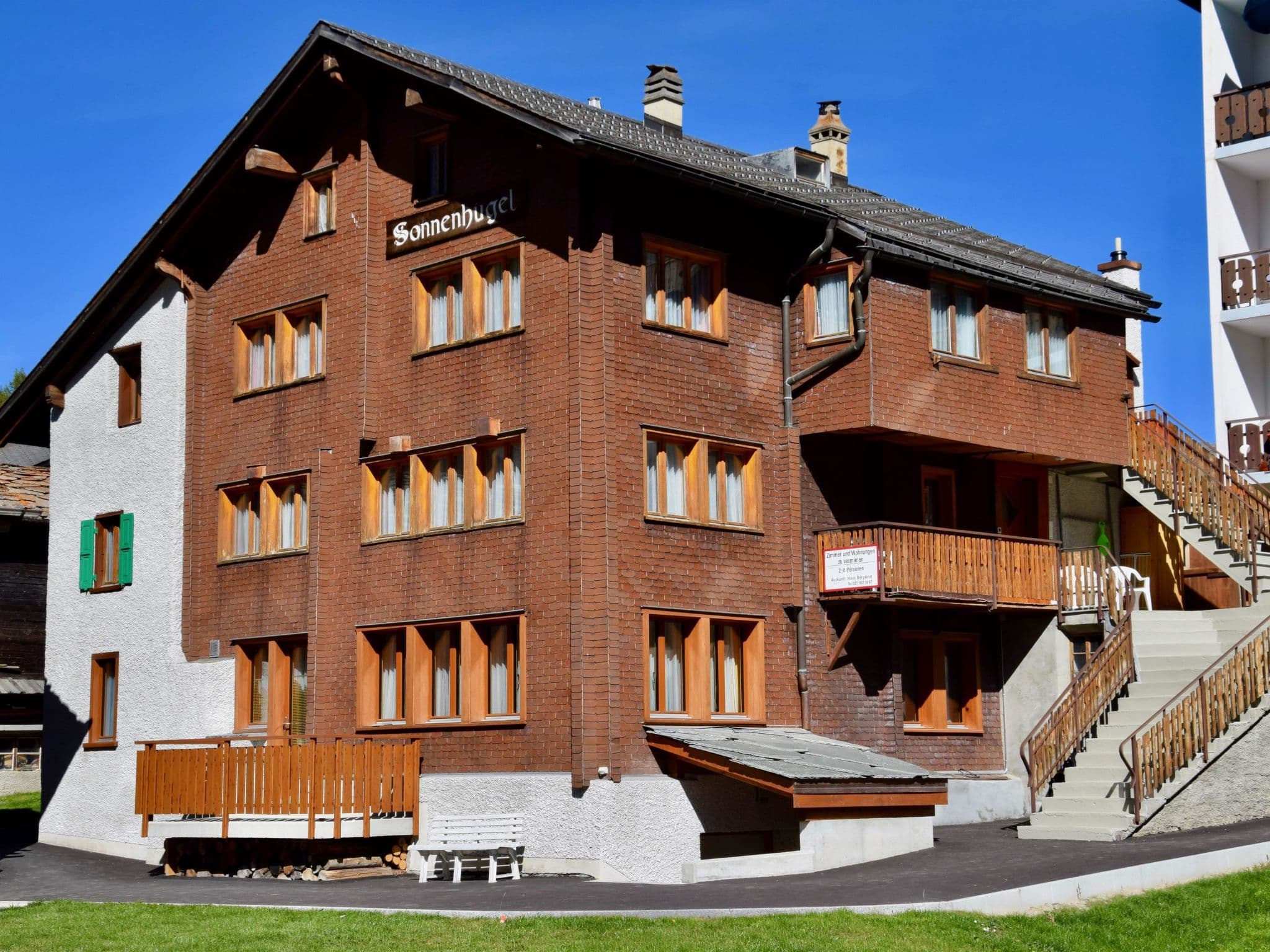 Gallery Image 9