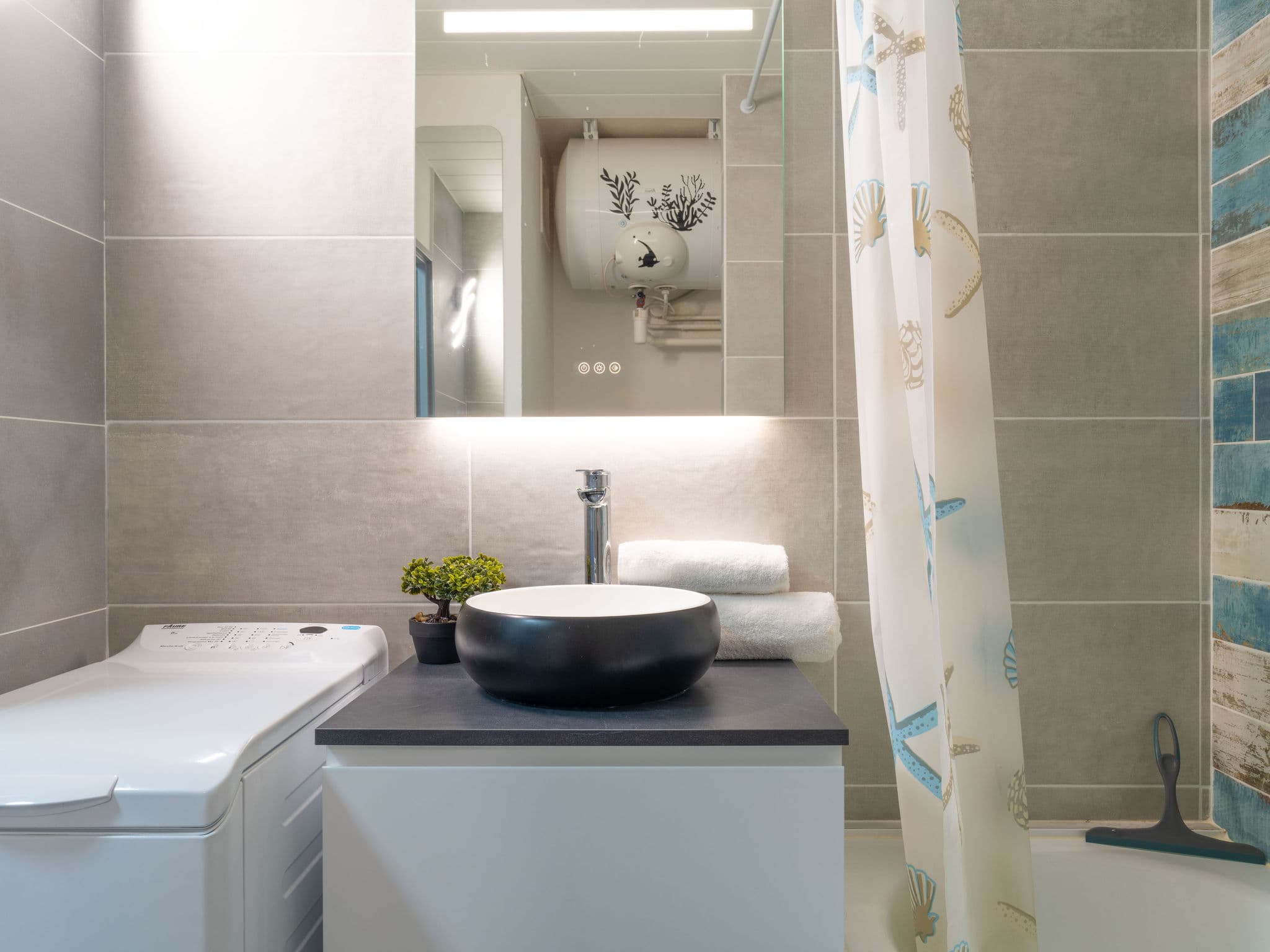 Bathroom / Wellness