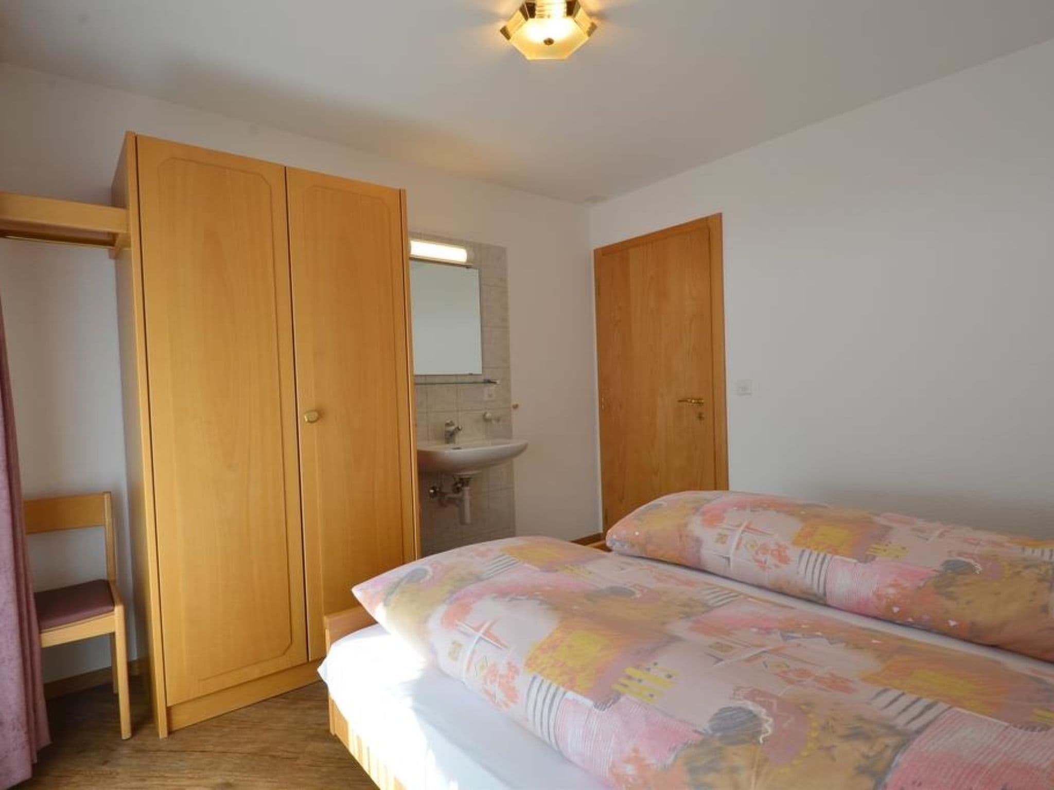 Gallery Image 28