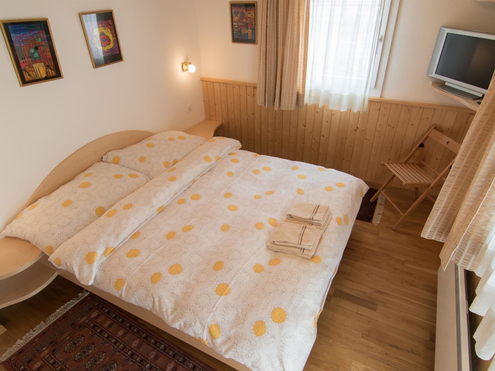 Gallery Image 13