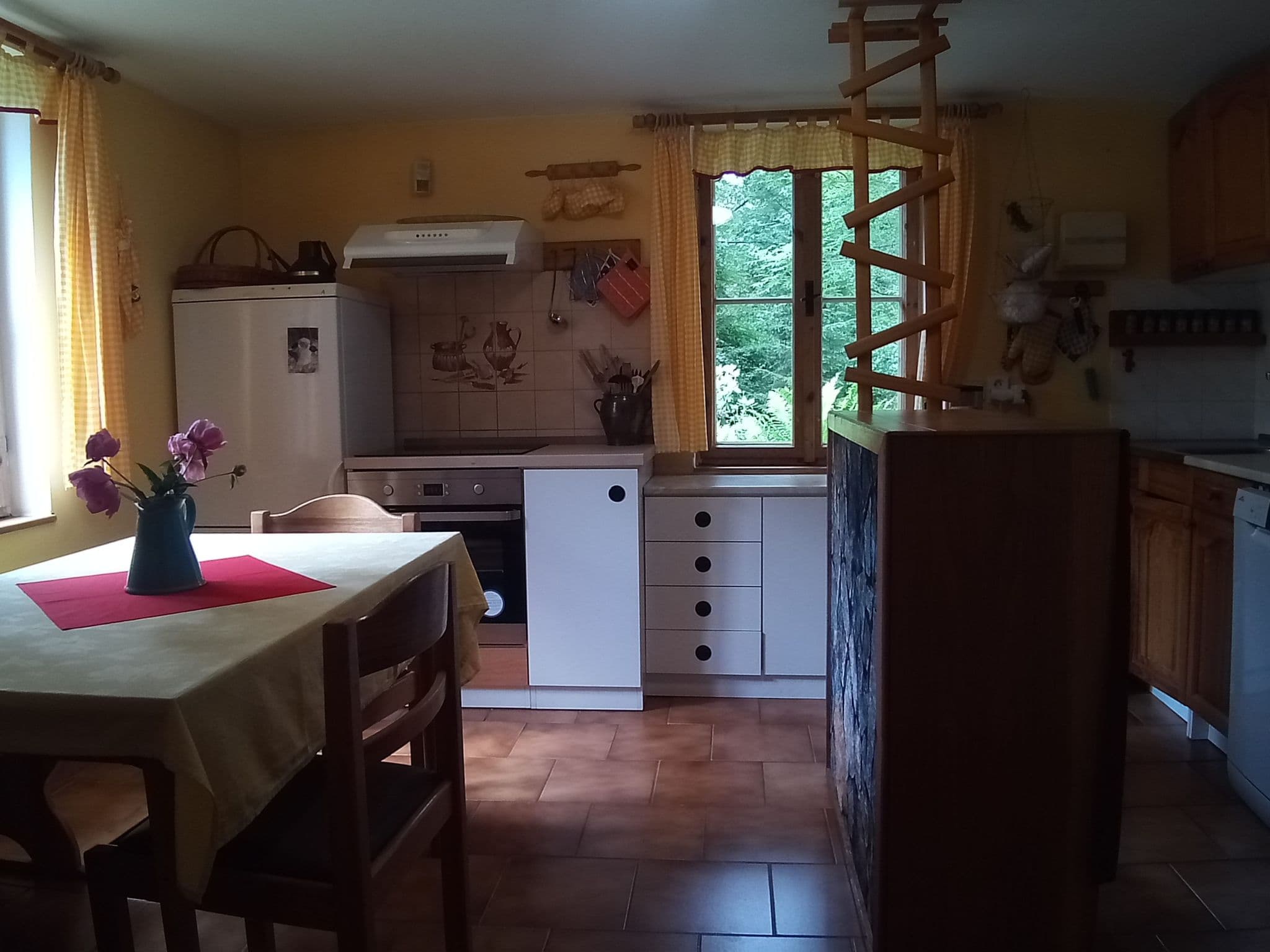 Gallery Image 18