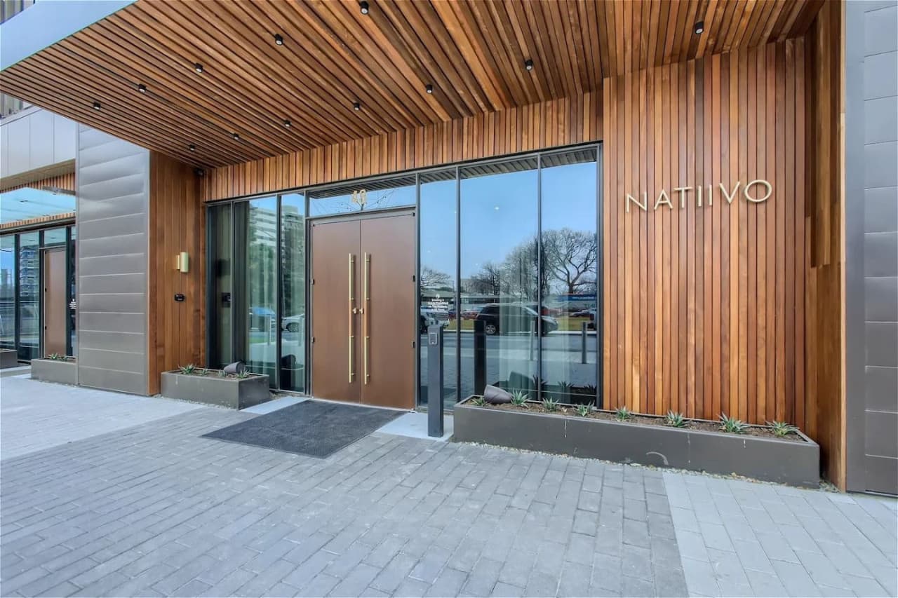 Experience the epitome of elegance and luxury in this remarkable 2-bedroom, 2-bathroom condo located on the 24th floor in Austin's lively Rainey Street neighborhood.
