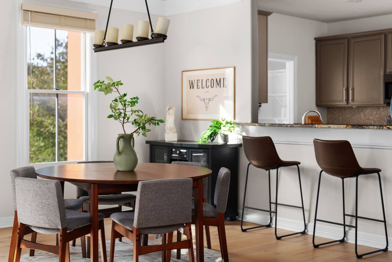Dining room has space for six with two additional seats at the breakfast bar.