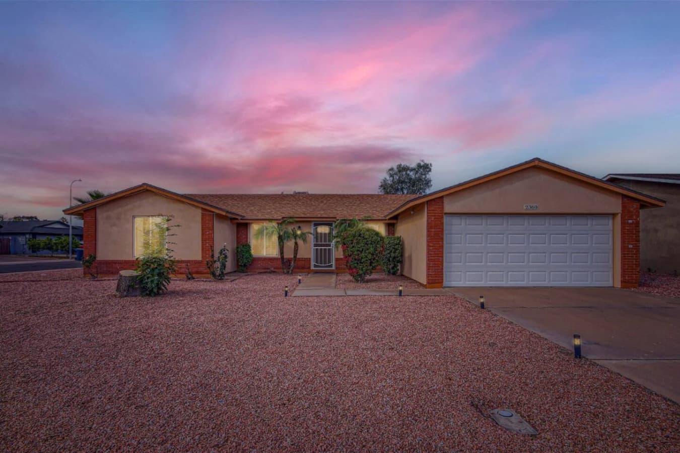Sun-soaked adventures in Chandler are at your fingertips! This 3-bedroom, 2-bathroom vacation rental home boasts must-have amenities, like a private outdoor pool, a covered patio, and an open-flow living space.