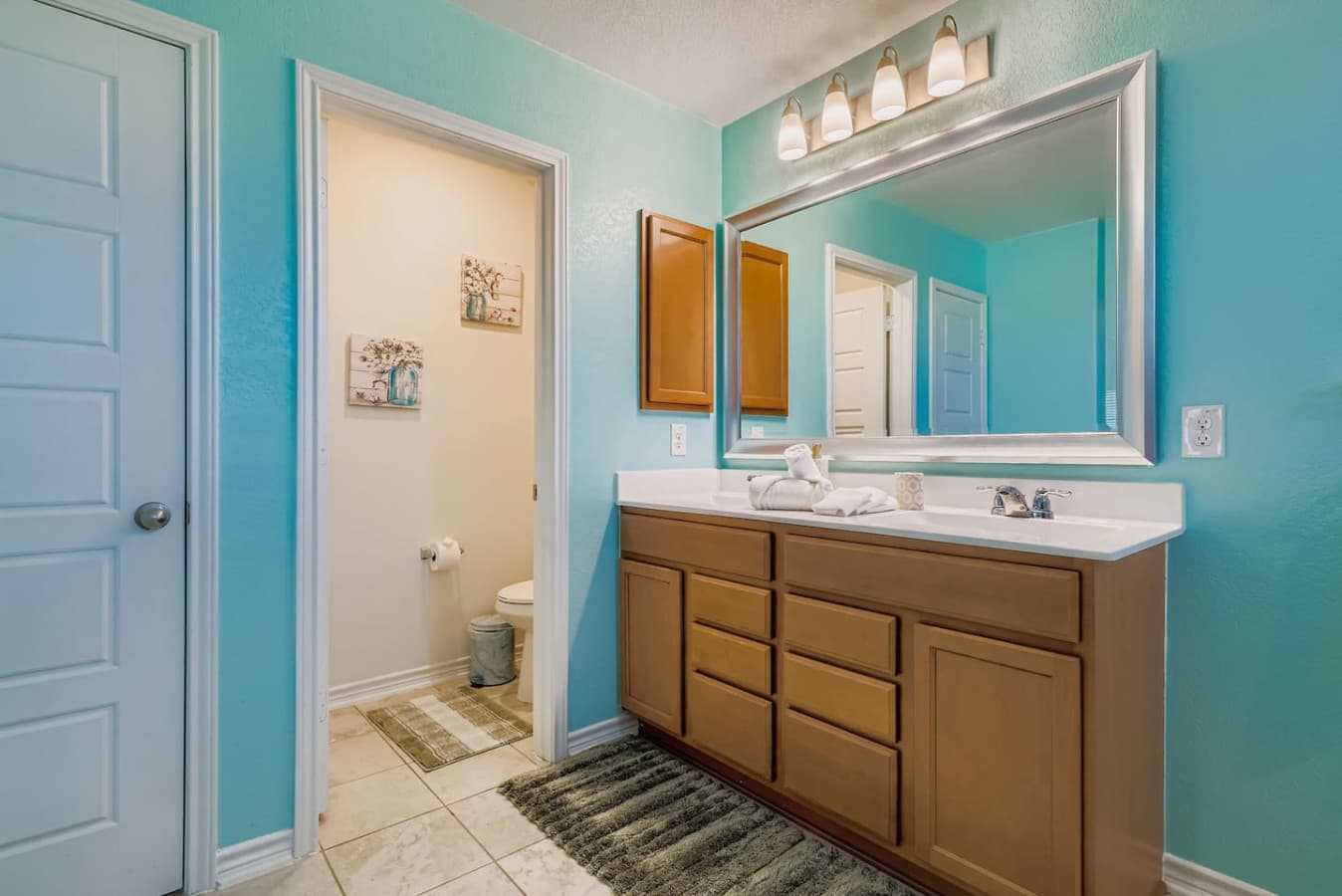 Full bathroom.