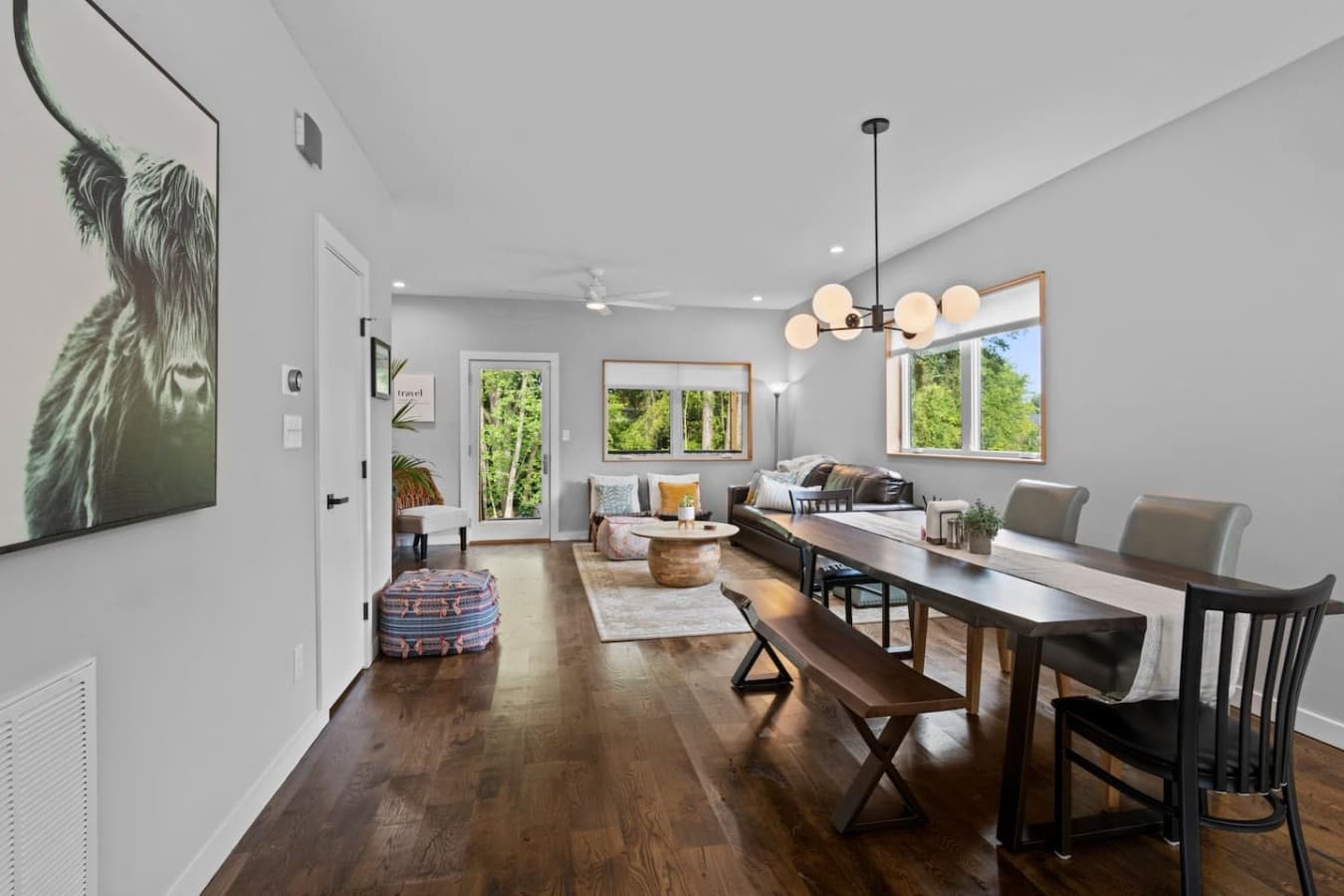 Dining area, the perfect spaces for meals or a round of board games.