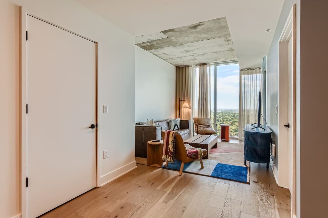 Gallery Image 18