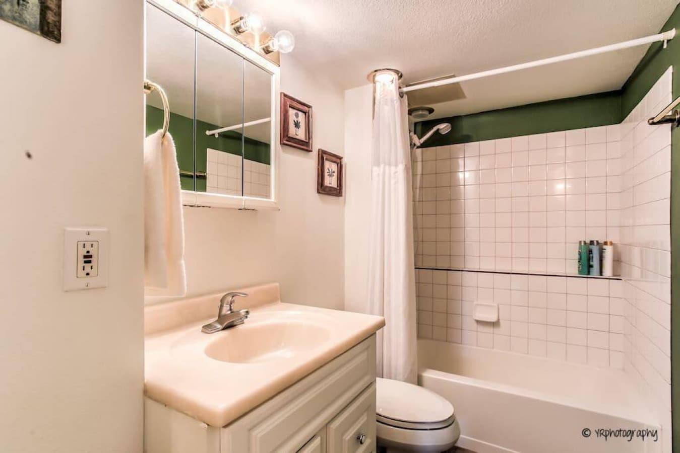 Bathroom 2