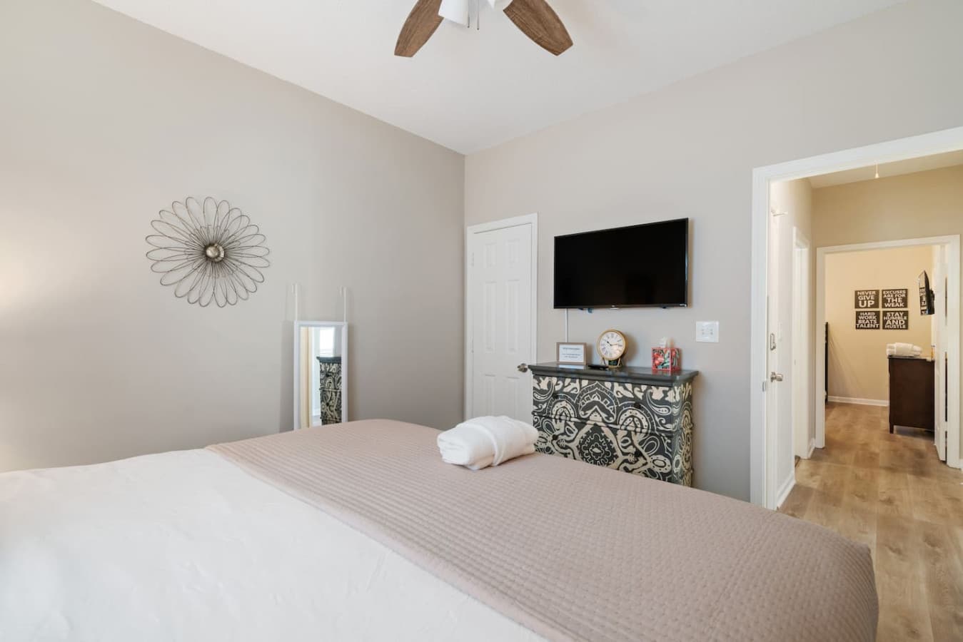 Second bedroom featuring king size bed.