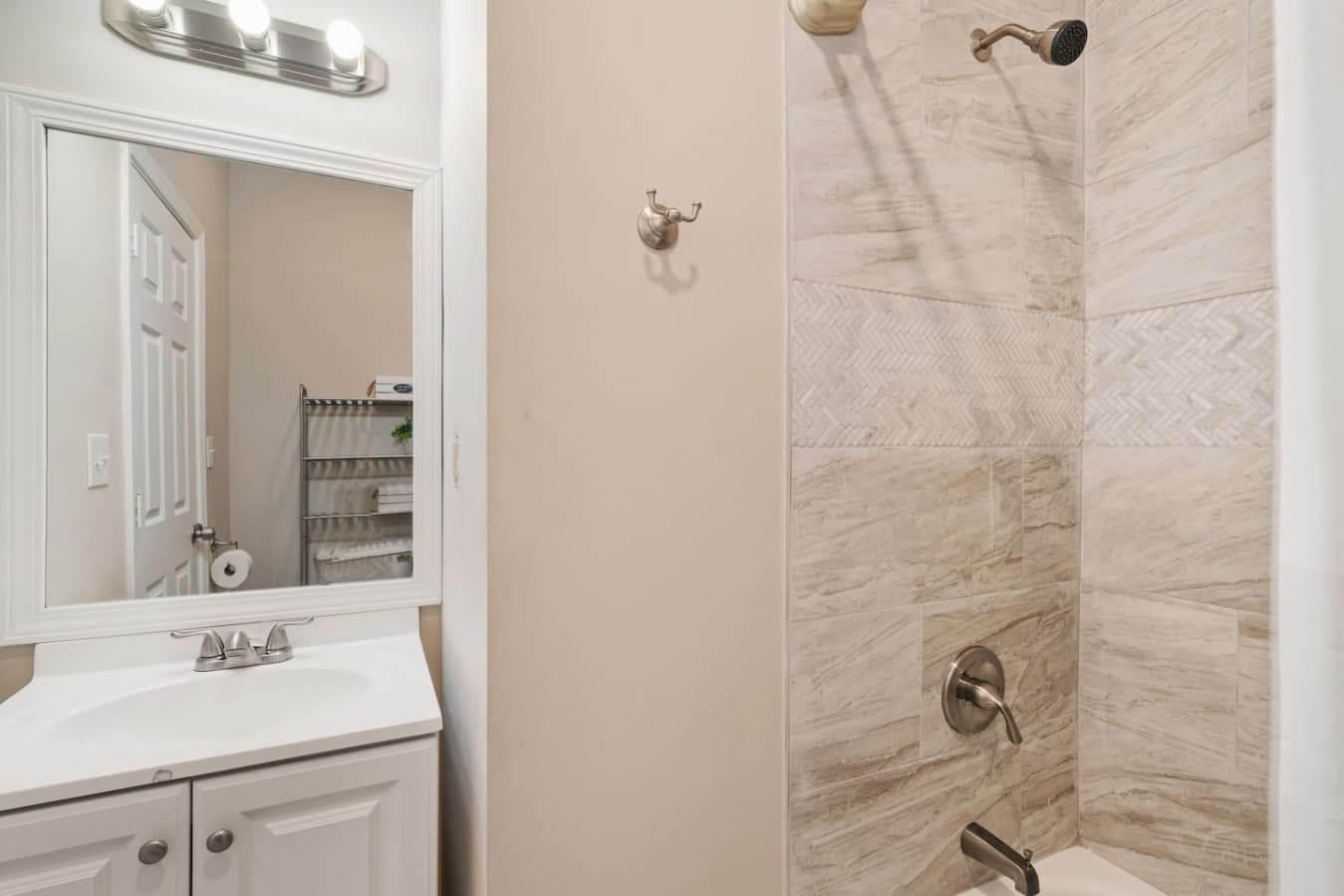 Second Full Bathroom
