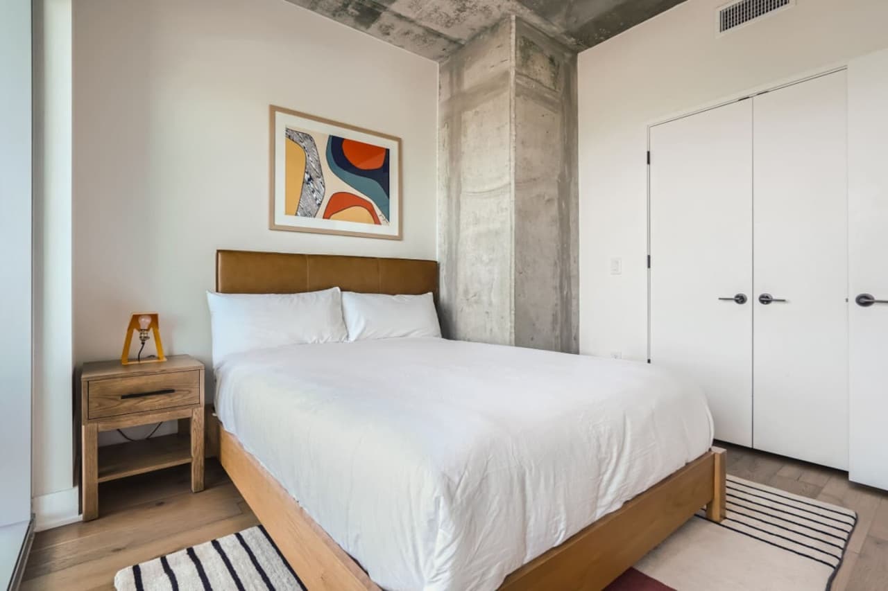 17 Primary Bedroom.jpg