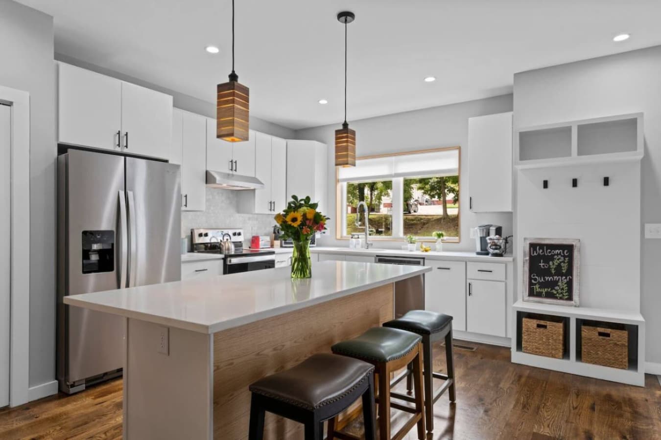 Unit B: Functional kitchen.