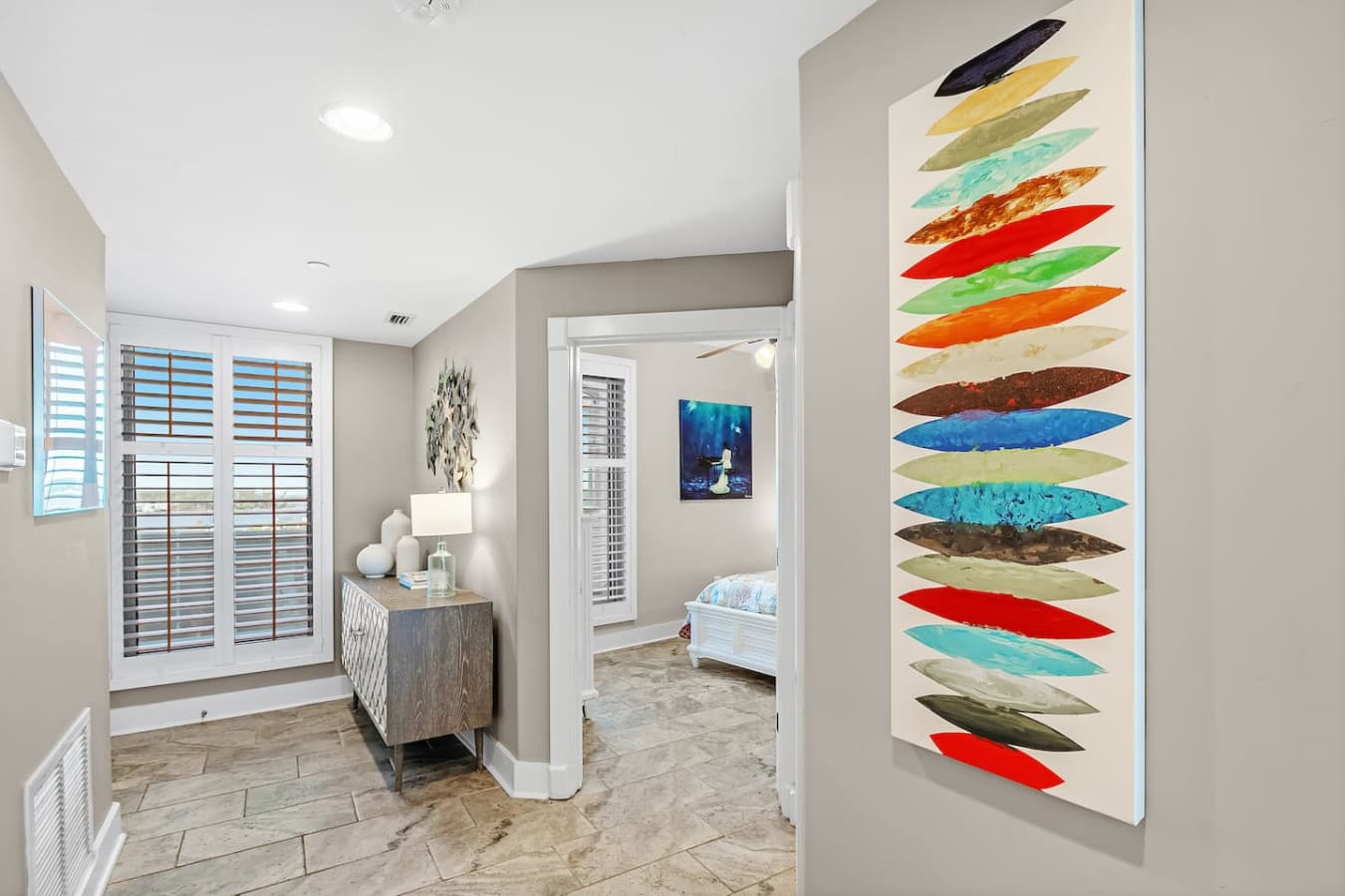 Entrance into the third bedroom!