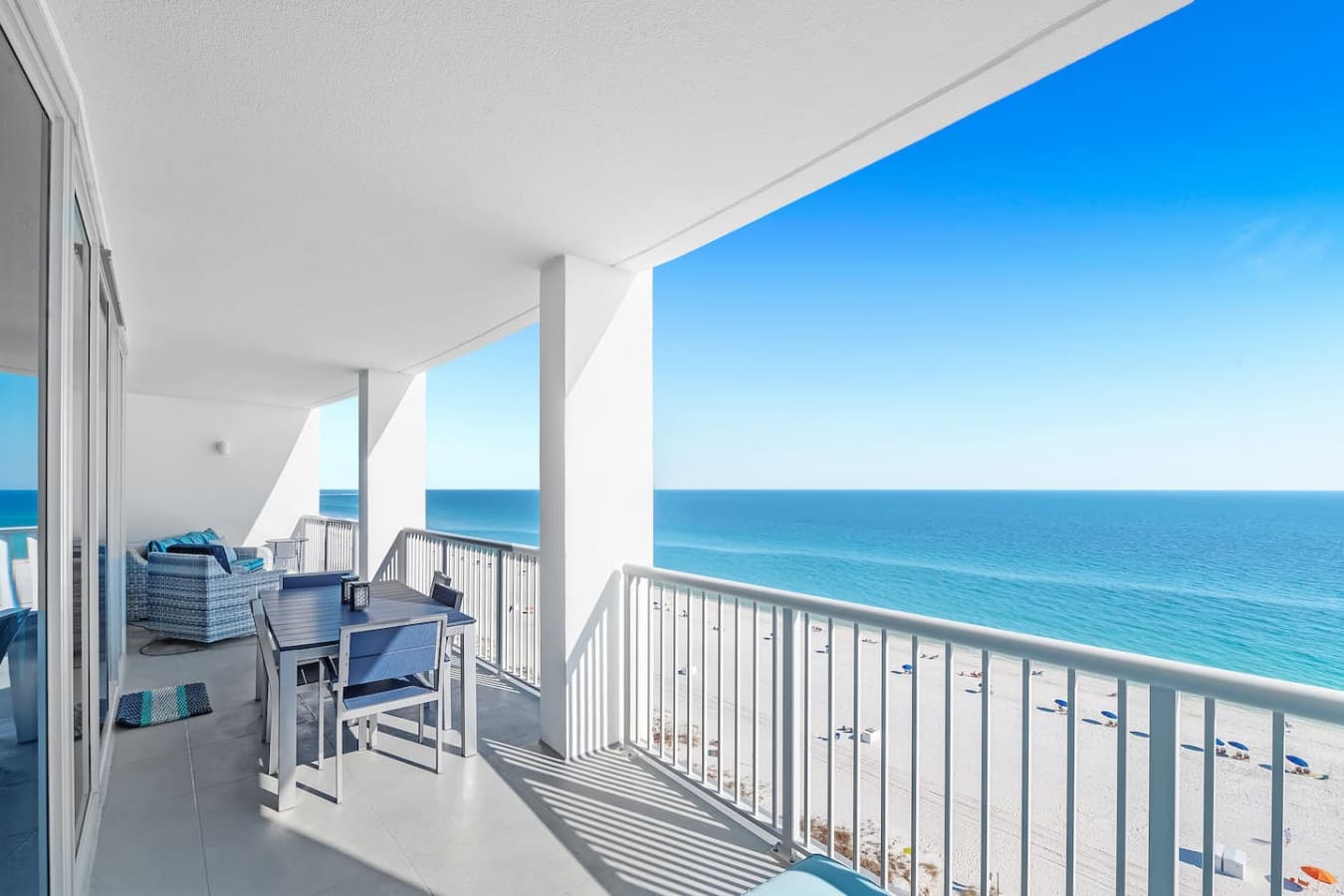 Your front-row seat to the beach.