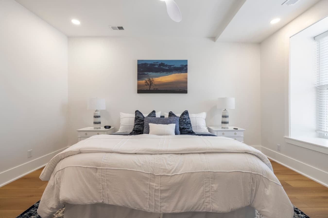 Fourth bedroom with comfortable king size bed.