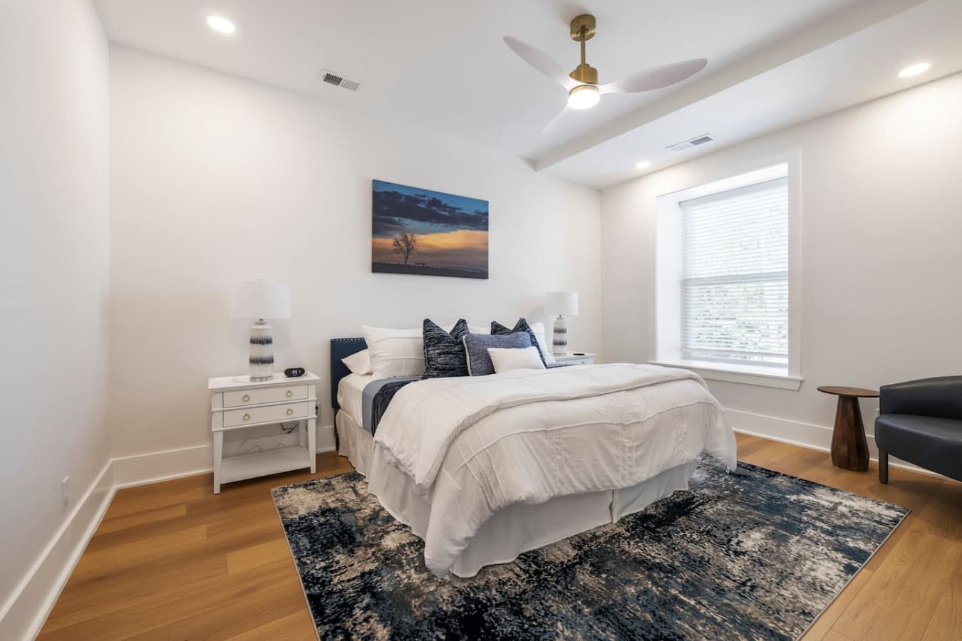 Fourth bedroom with comfortable king size bed.