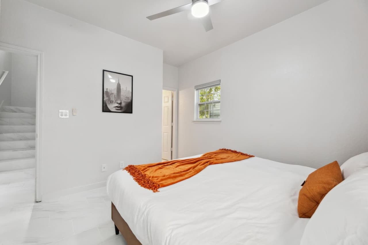 Gallery Image 29