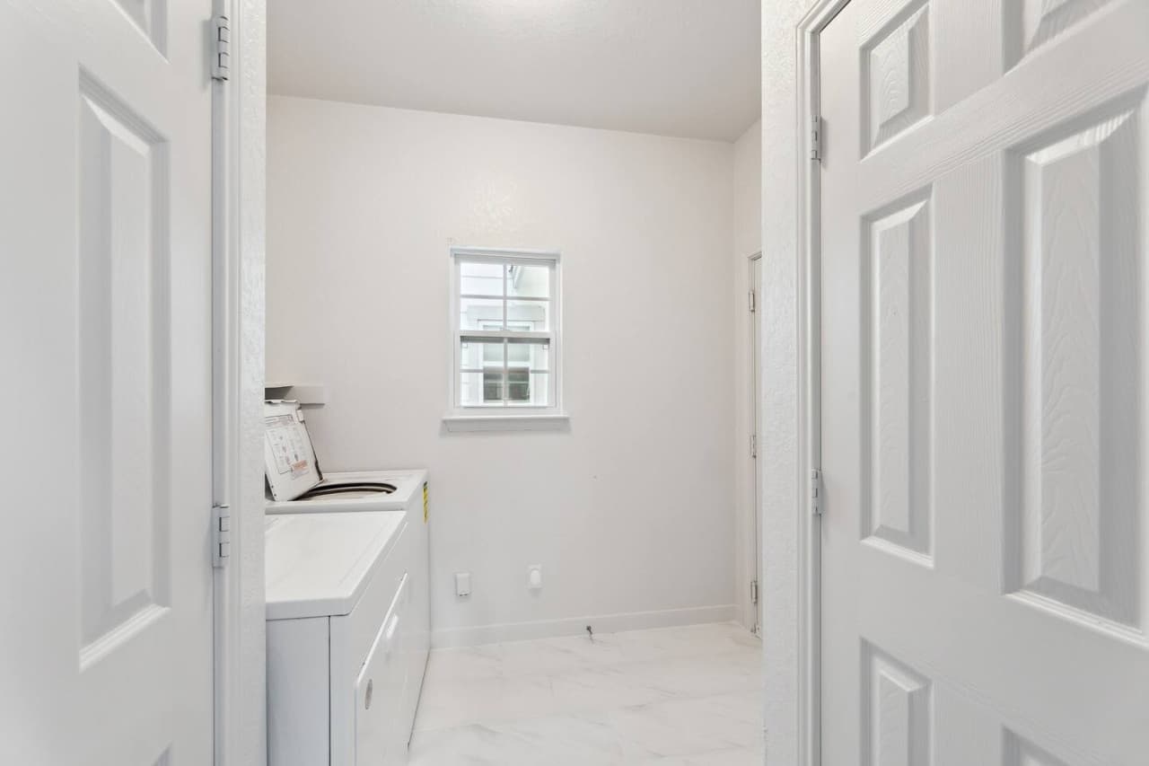 Gallery Image 35