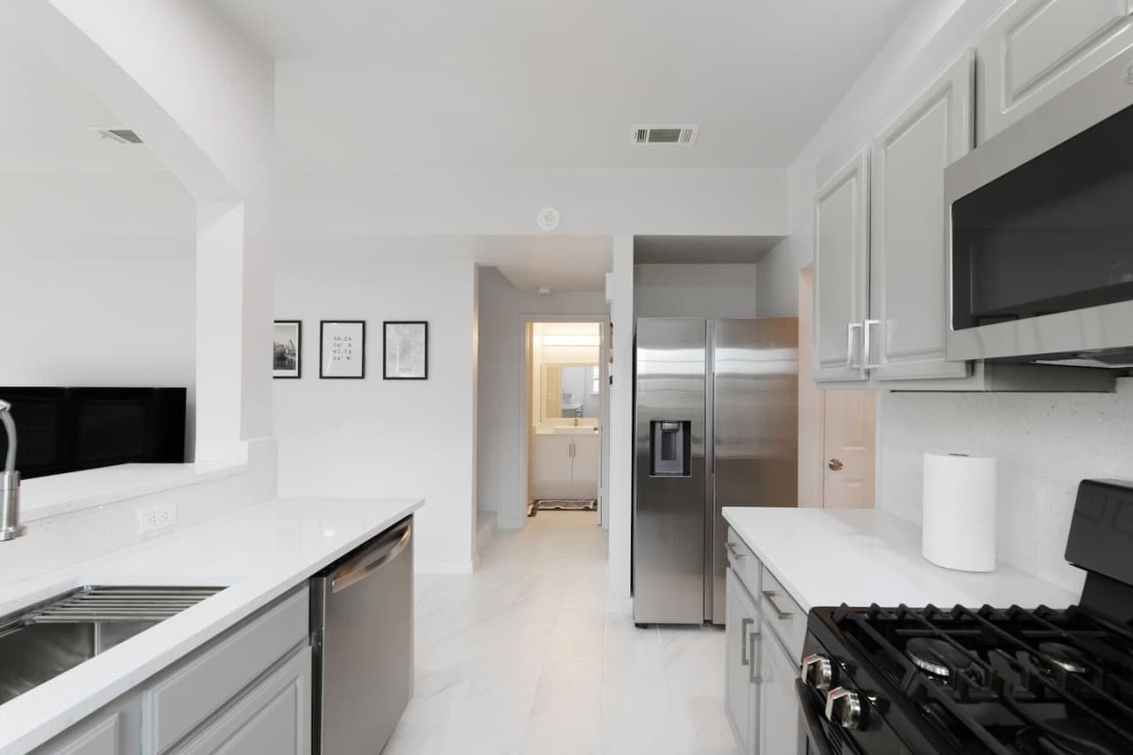 Fully equipped kitchen with a Keurig and coffee supplied for your stay.