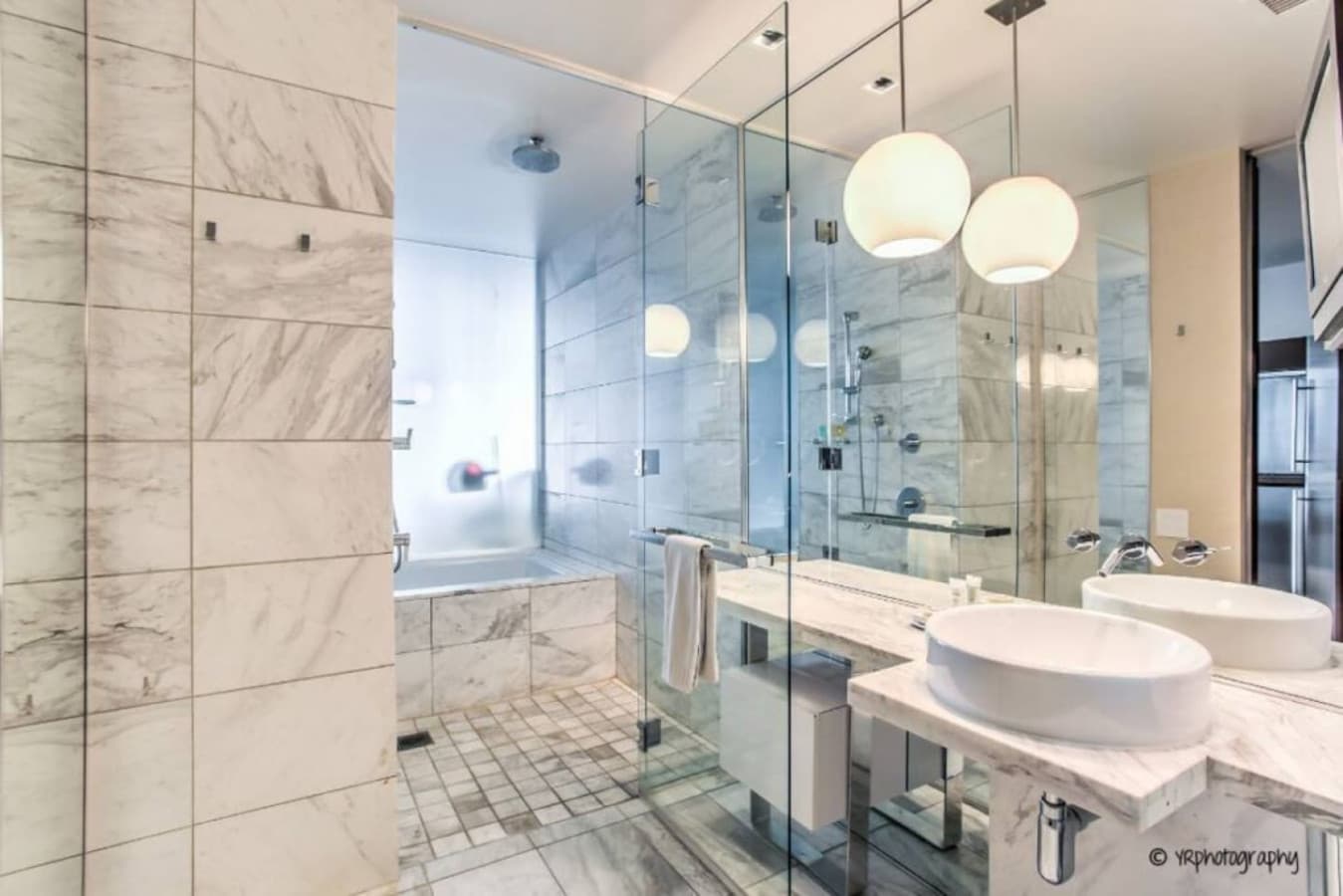 Bathroom, Walk-in Shower, Jetted Tub