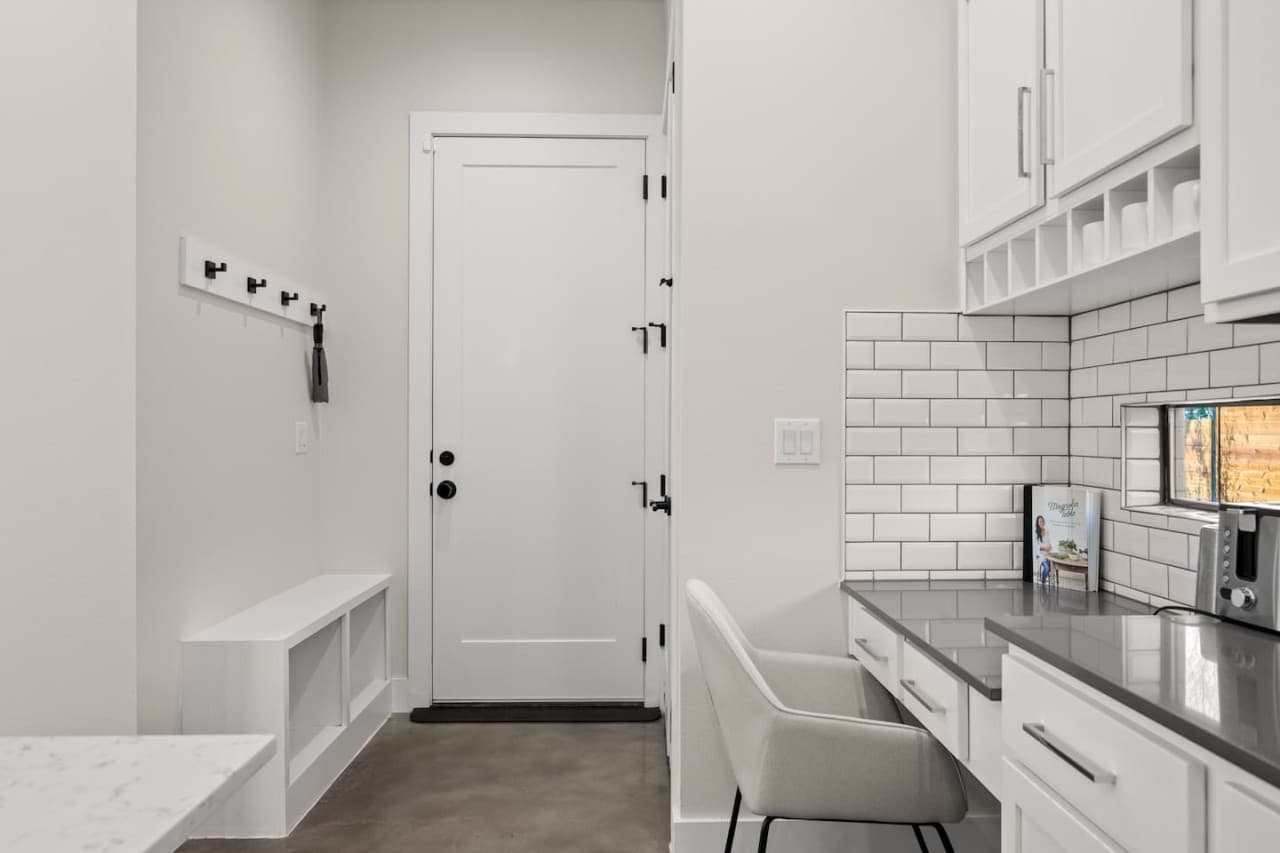Gallery Image 12