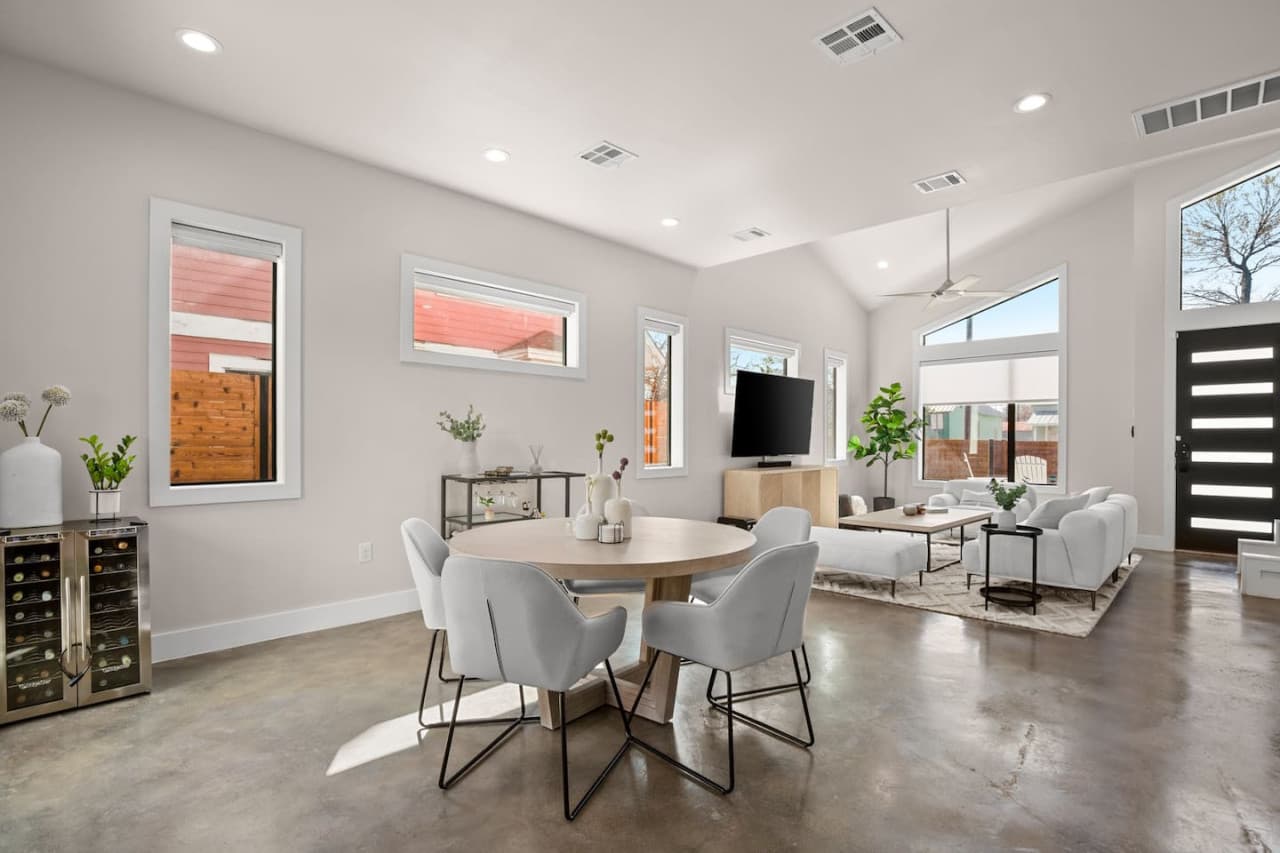 Gallery Image 15
