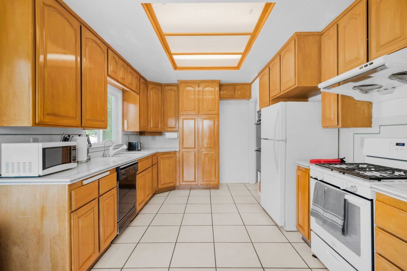 Spacious kitchen.